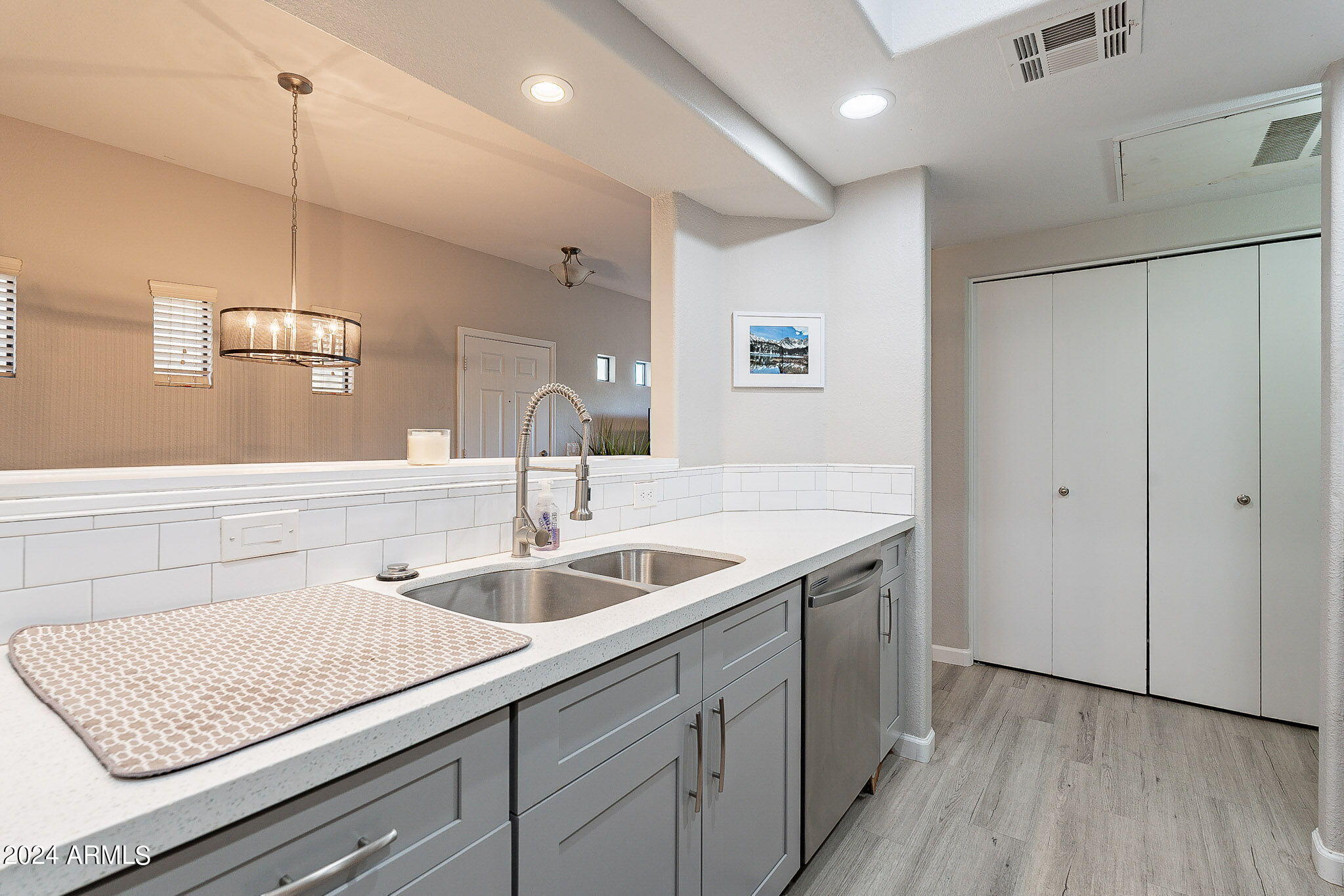 3434 E BASELINE Road 243