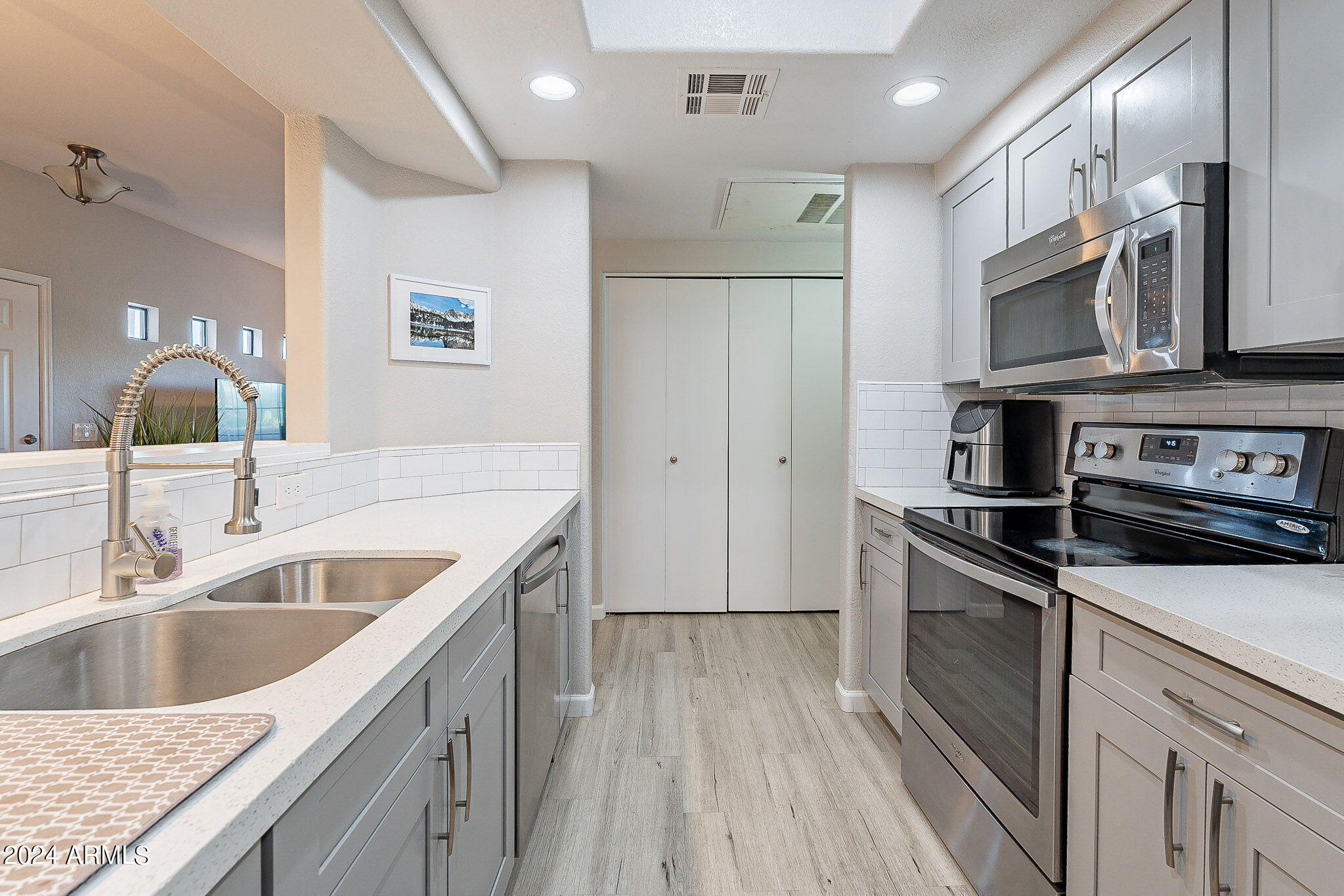 3434 E BASELINE Road 243