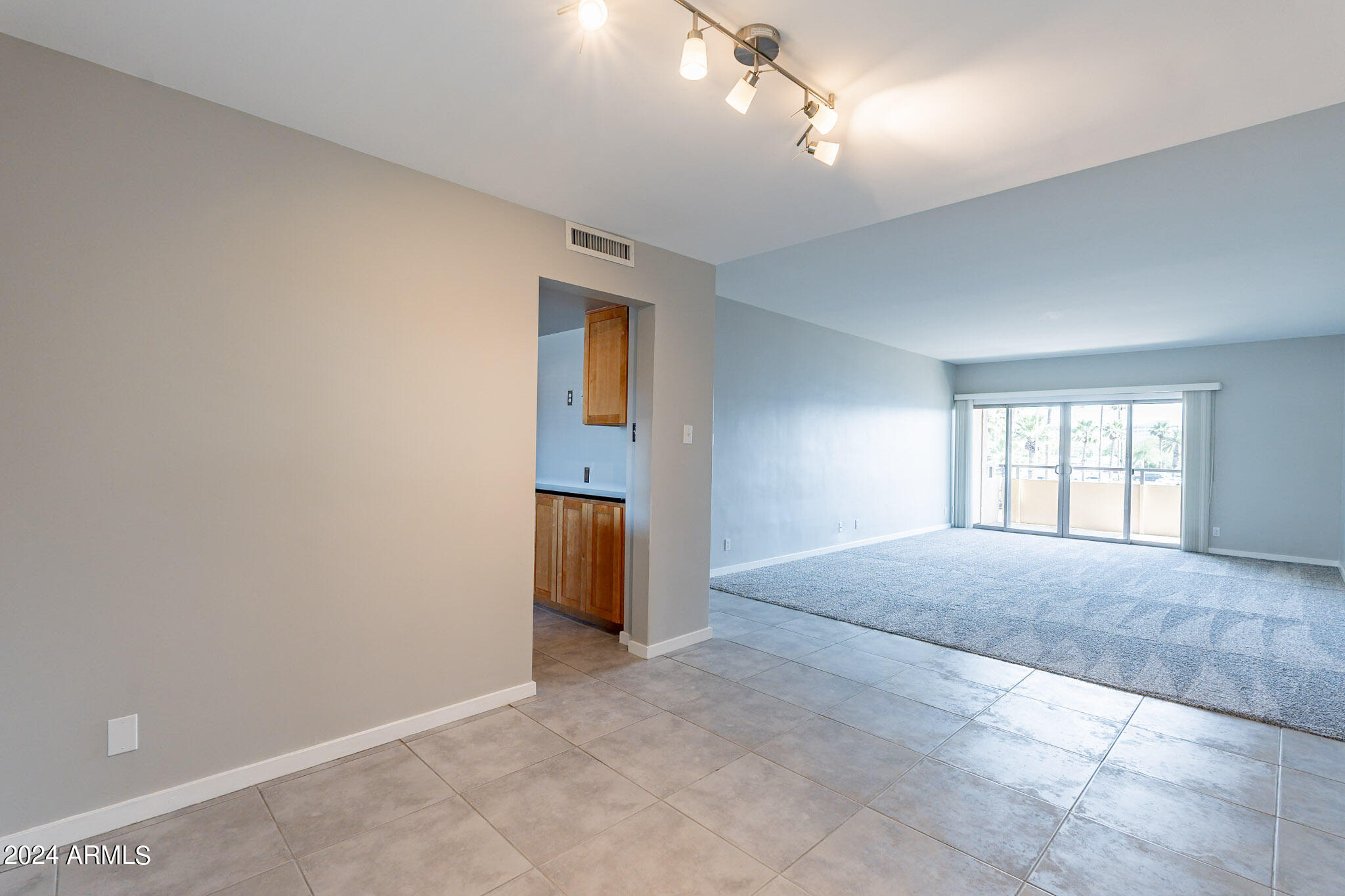 3600 N 5TH Avenue 200