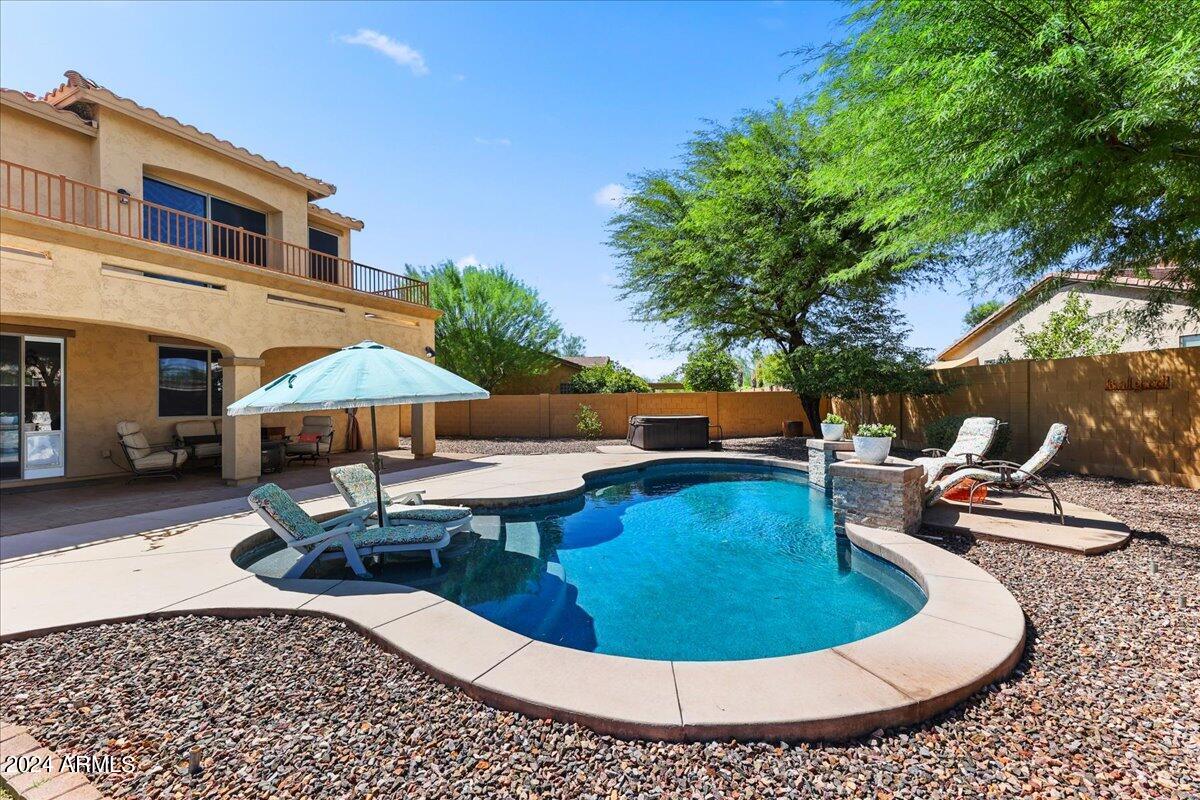 9206 W PINNACLE VISTA Drive