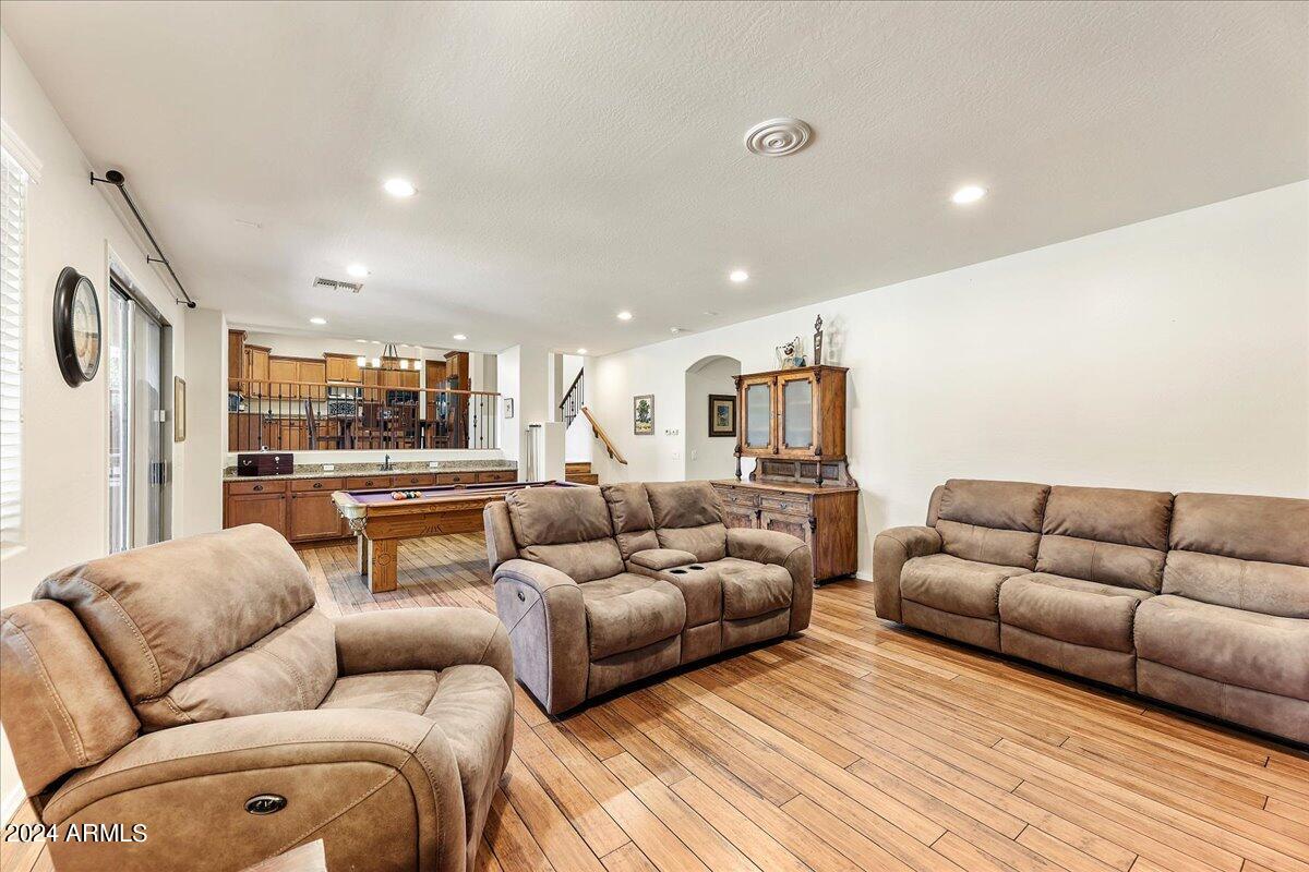 9206 W PINNACLE VISTA Drive