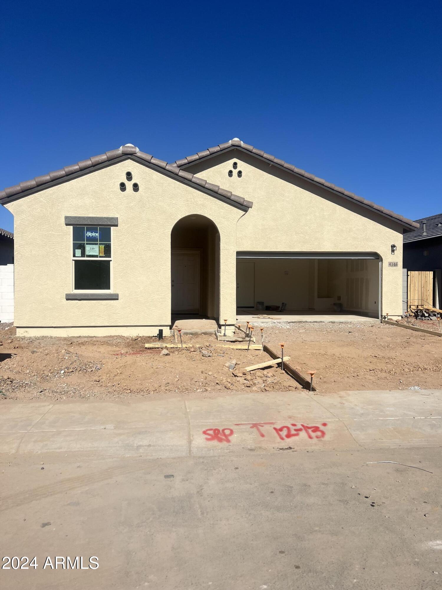4346 E REYNOLDS Drive