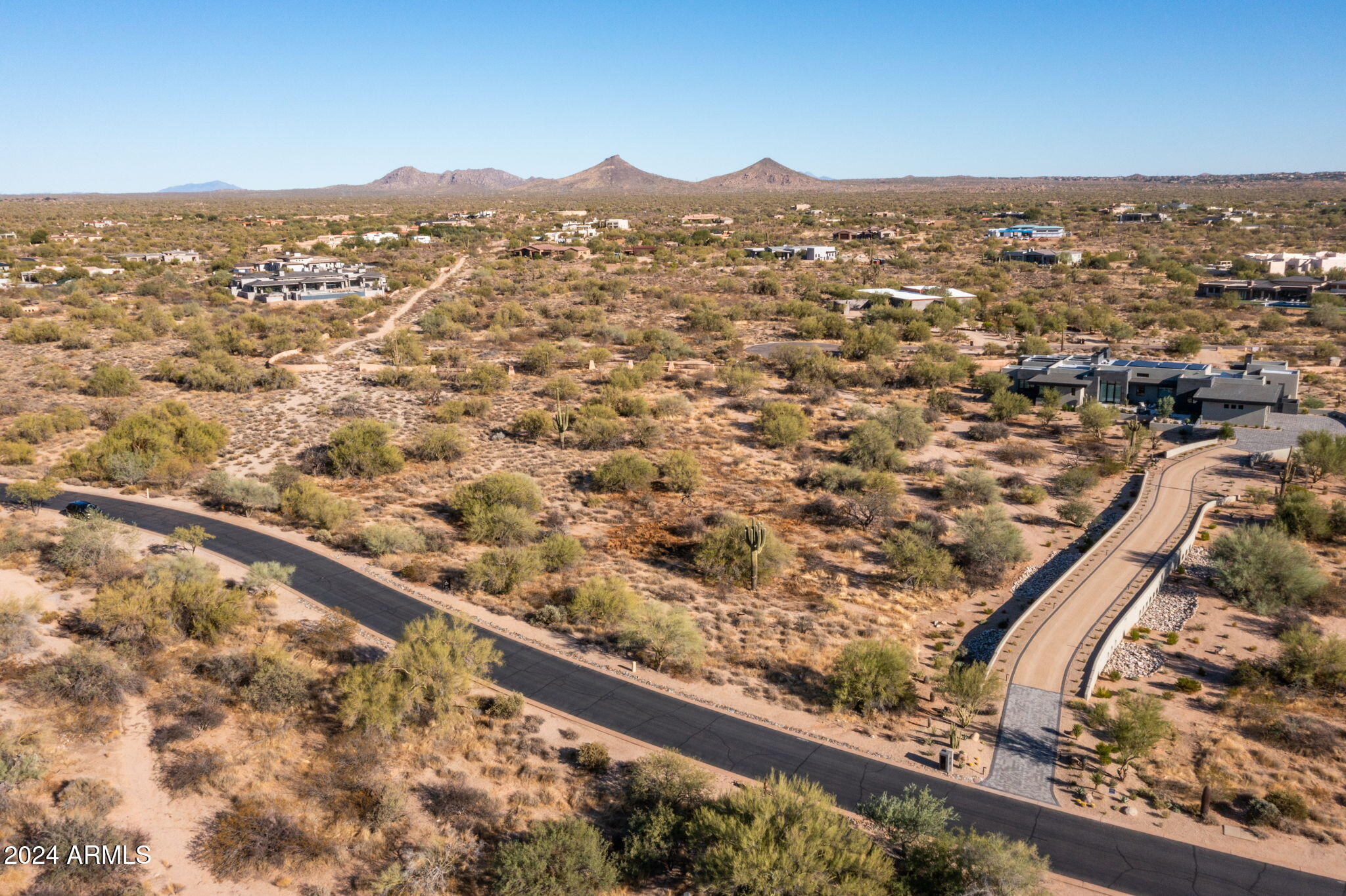 8190 E RANCH Road 183