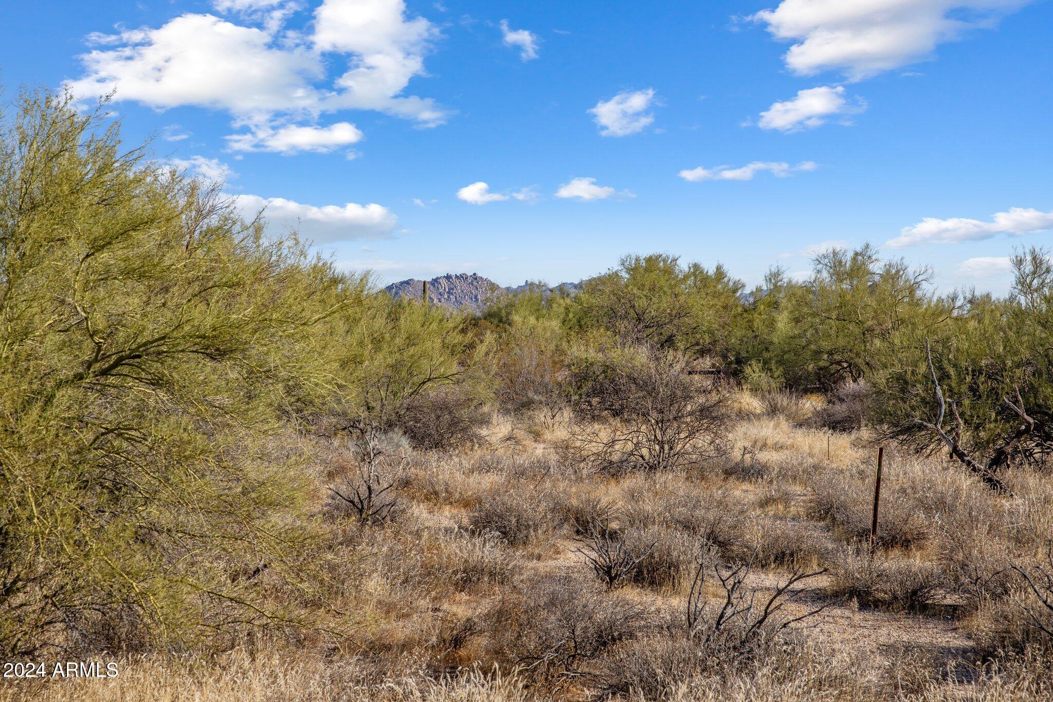 8190 E RANCH Road 183