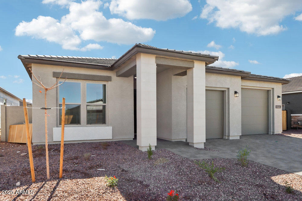 22717 E LORDS Way