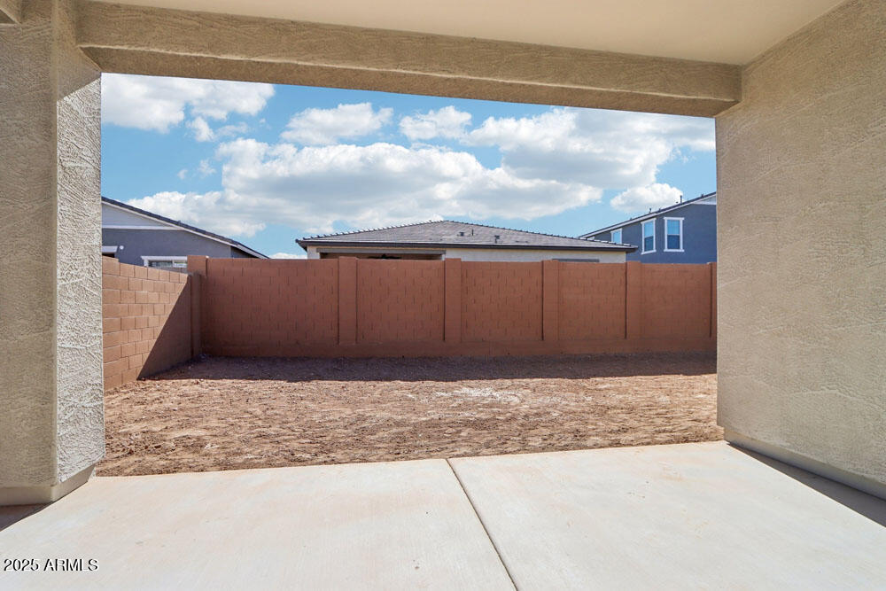 22717 E LORDS Way