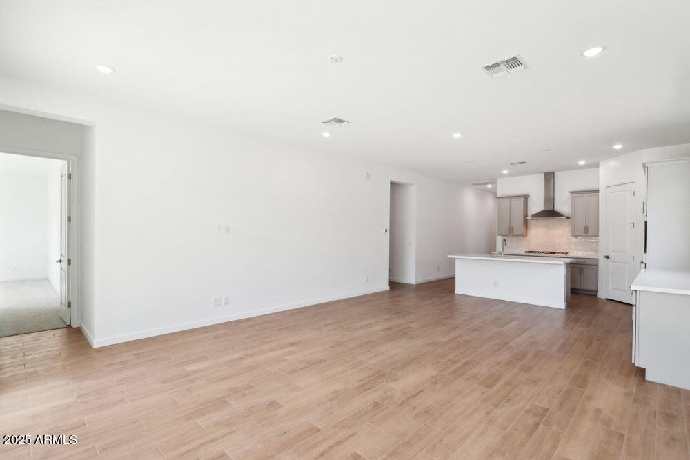 22717 E LORDS Way