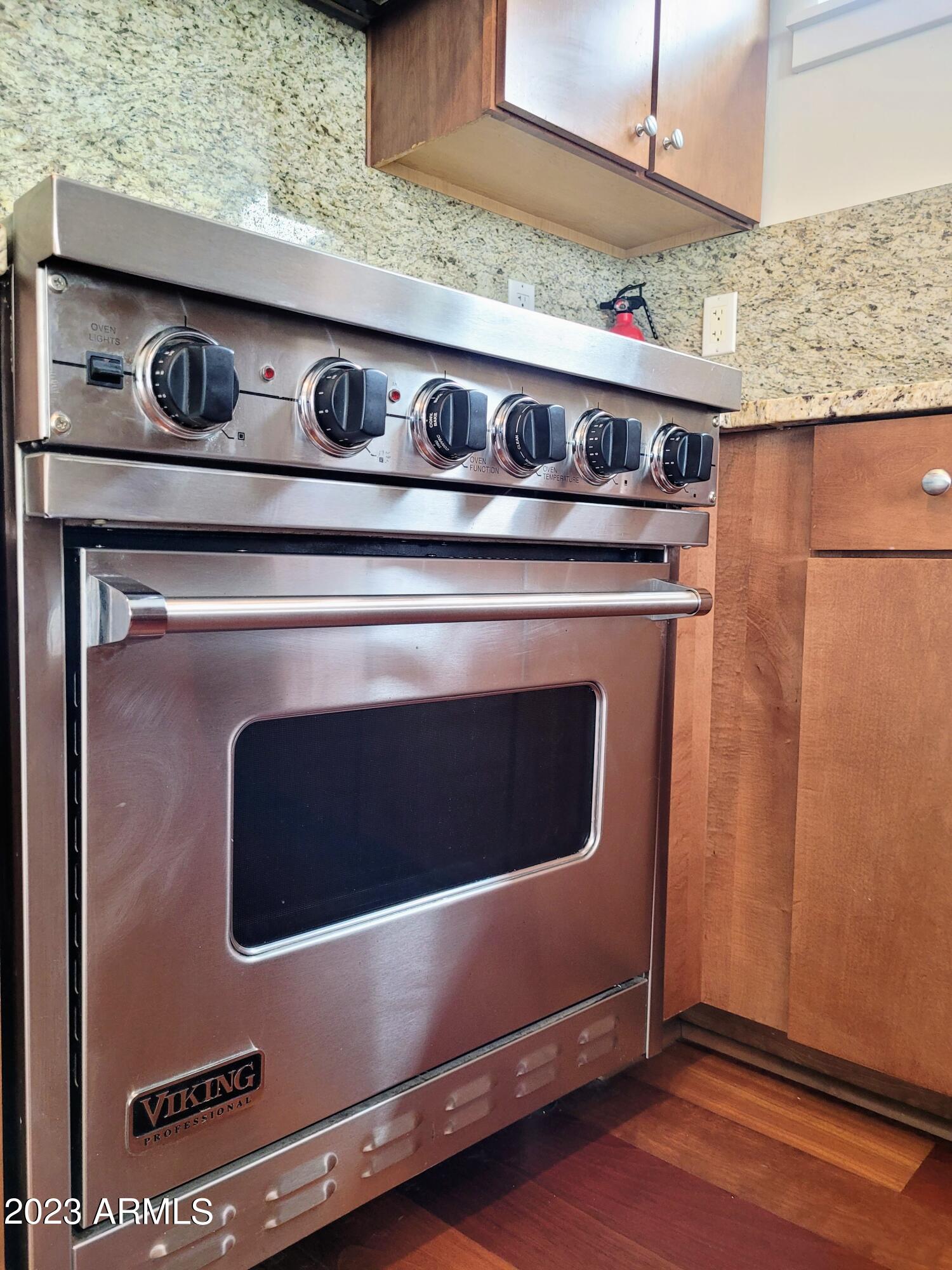 310 S 4TH Street 806