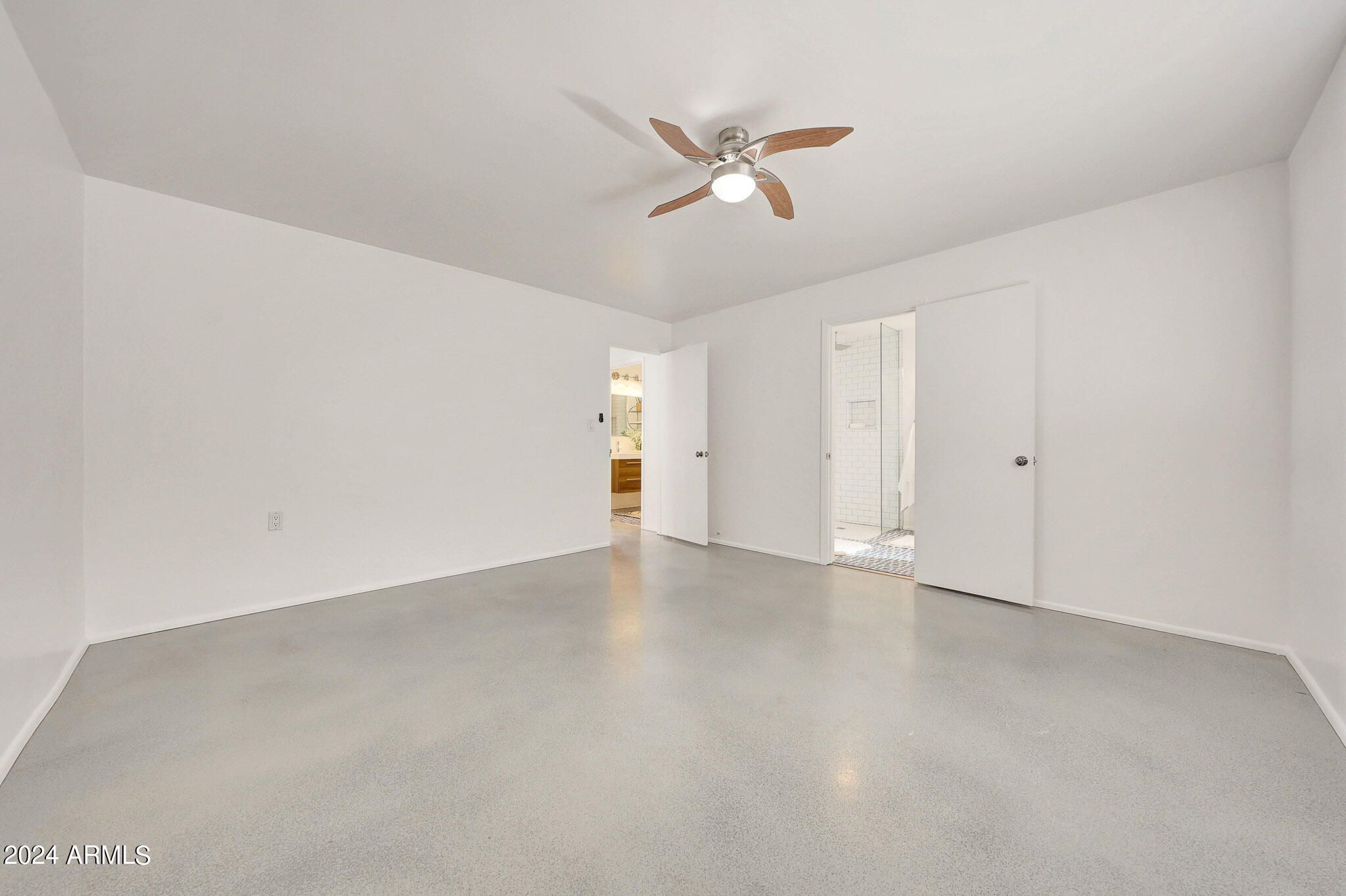 4038 N 49TH Street