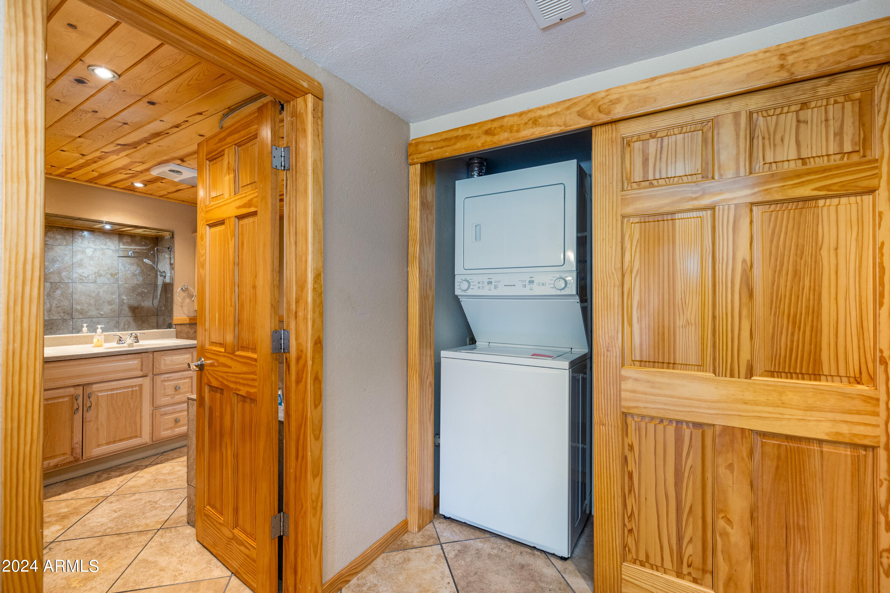 2650 Valley View Drive, 238