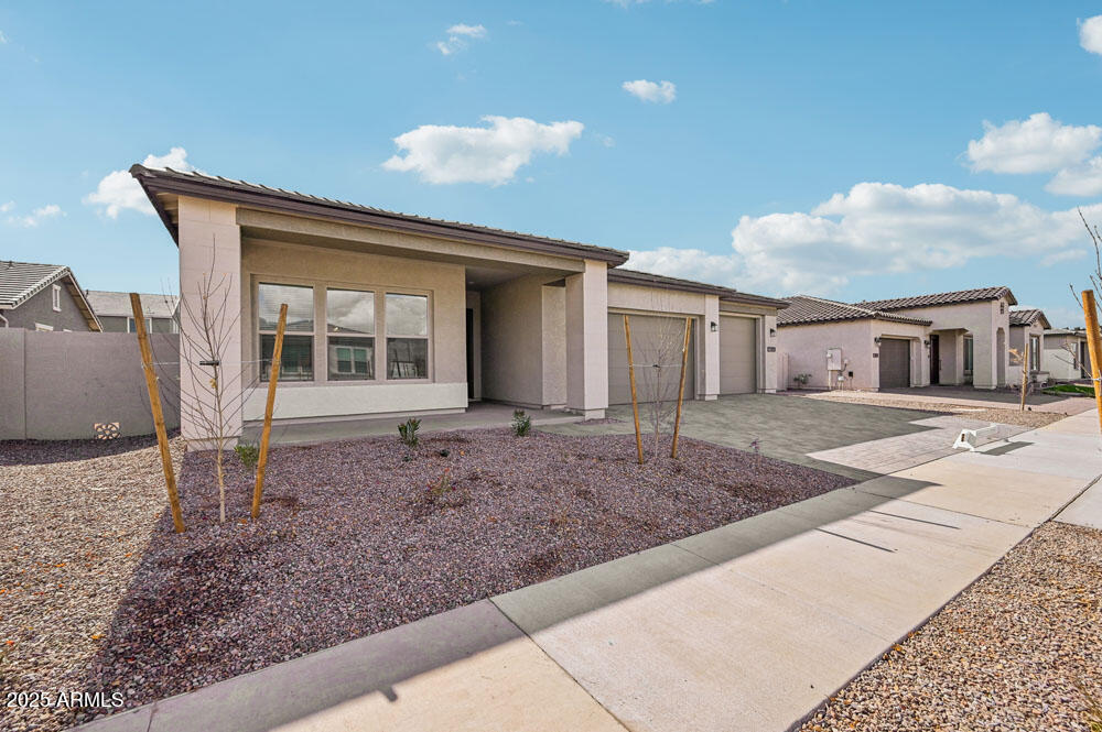 22861 E ALYSSA Road