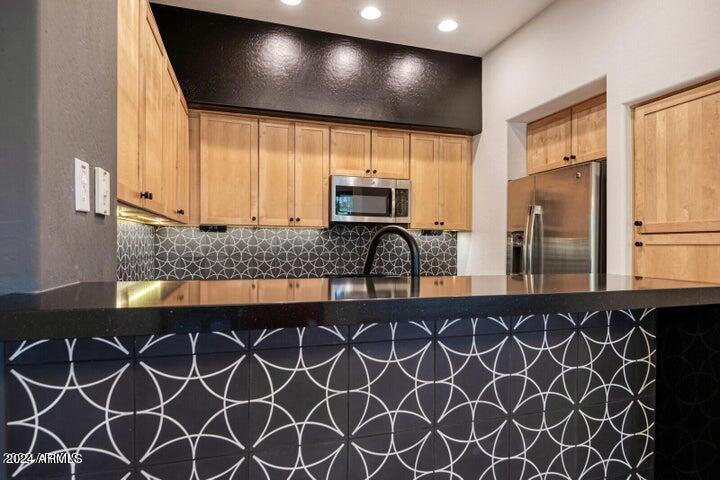 2989 N 44TH Street 3009