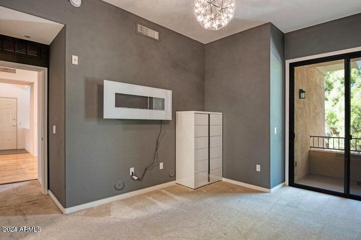 2989 N 44TH Street 3009