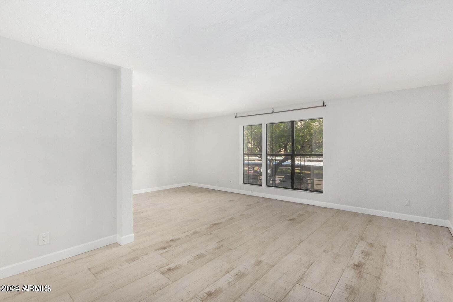 5124 N 31ST Place 528