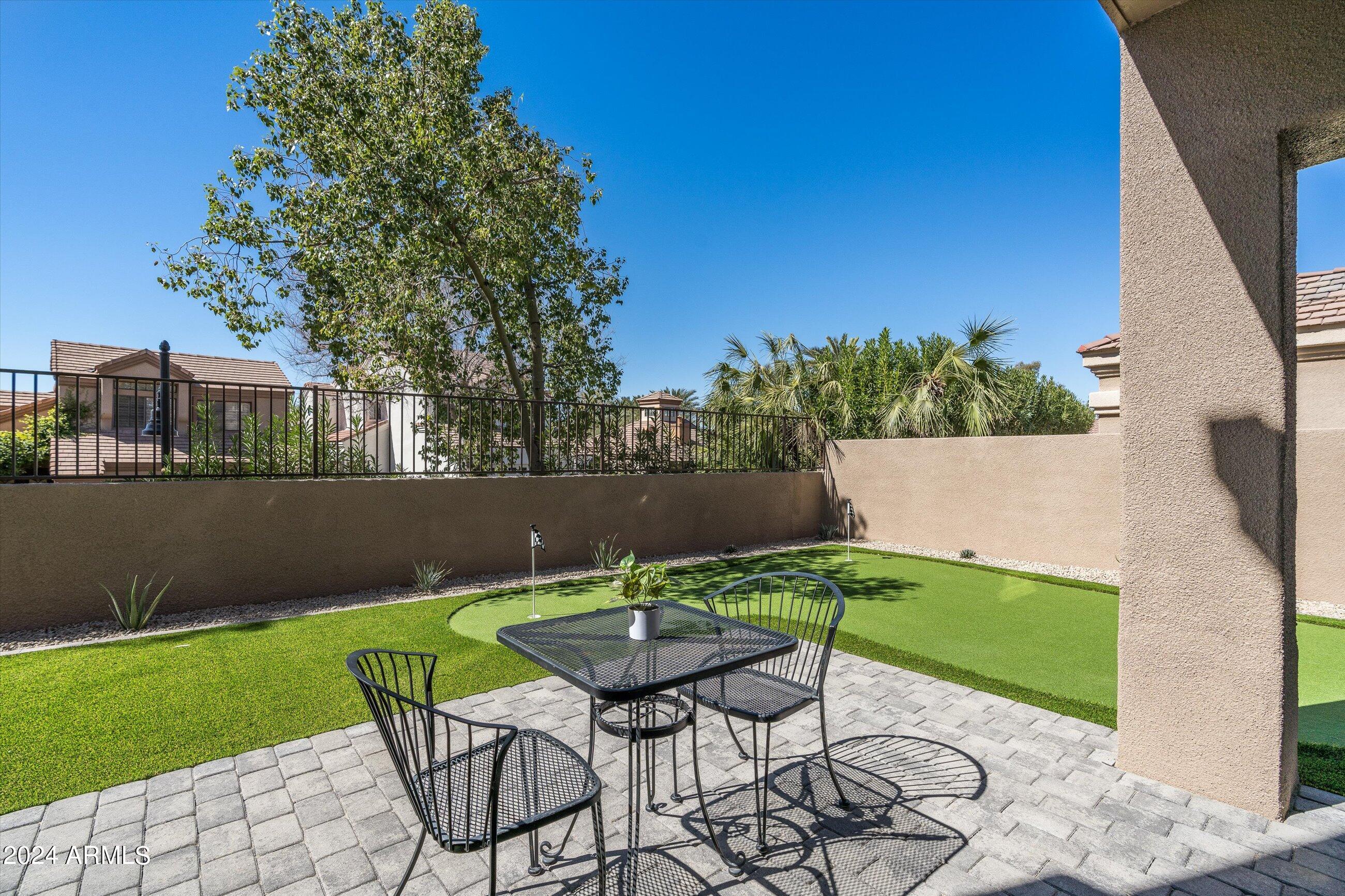 7525 E GAINEY RANCH Road 189