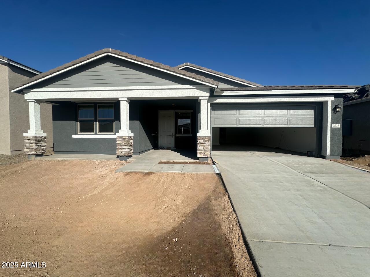 2622 E ABE TRUCKLE Avenue