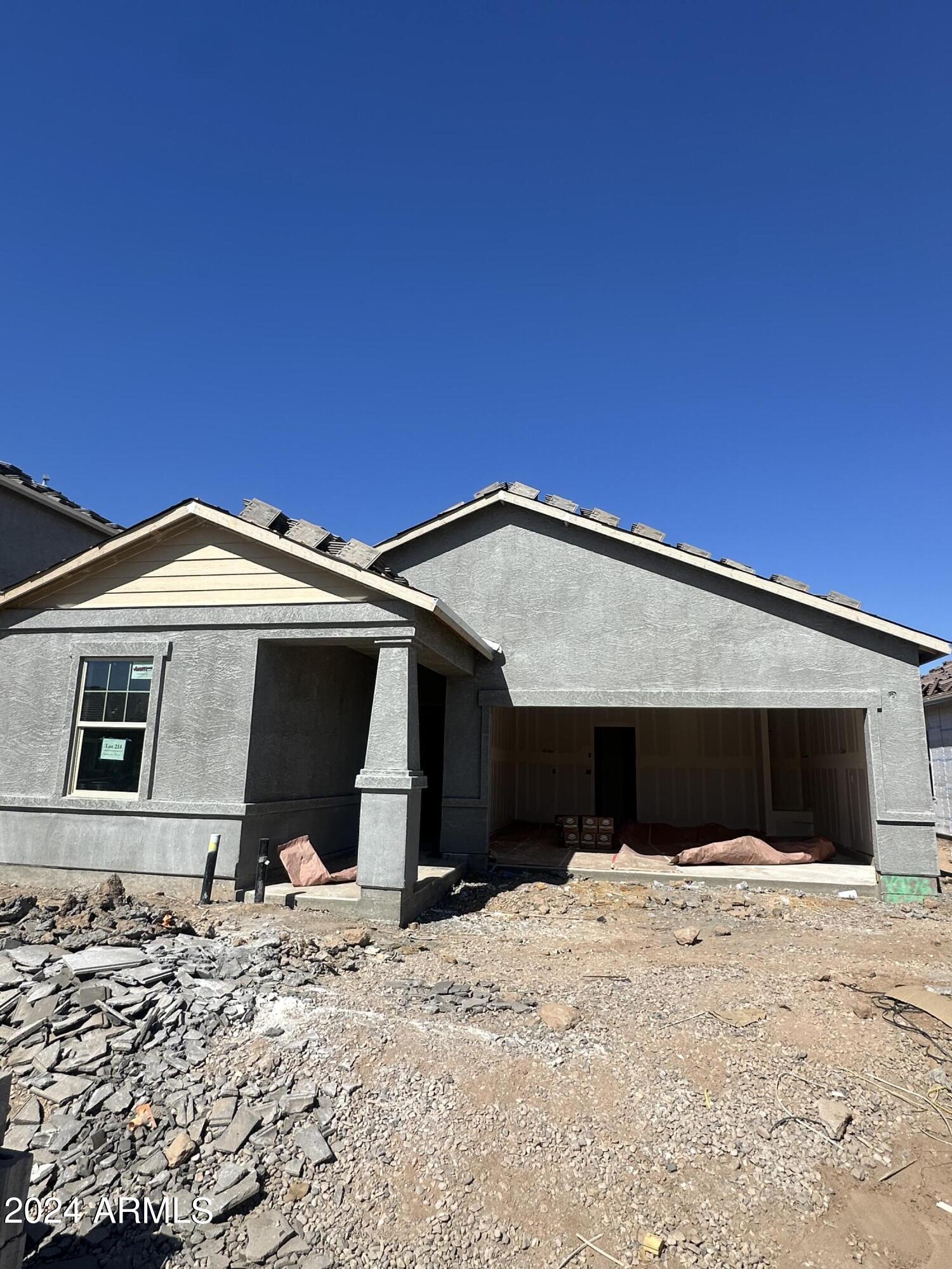 2098 E GRAZING MEADOW Lane