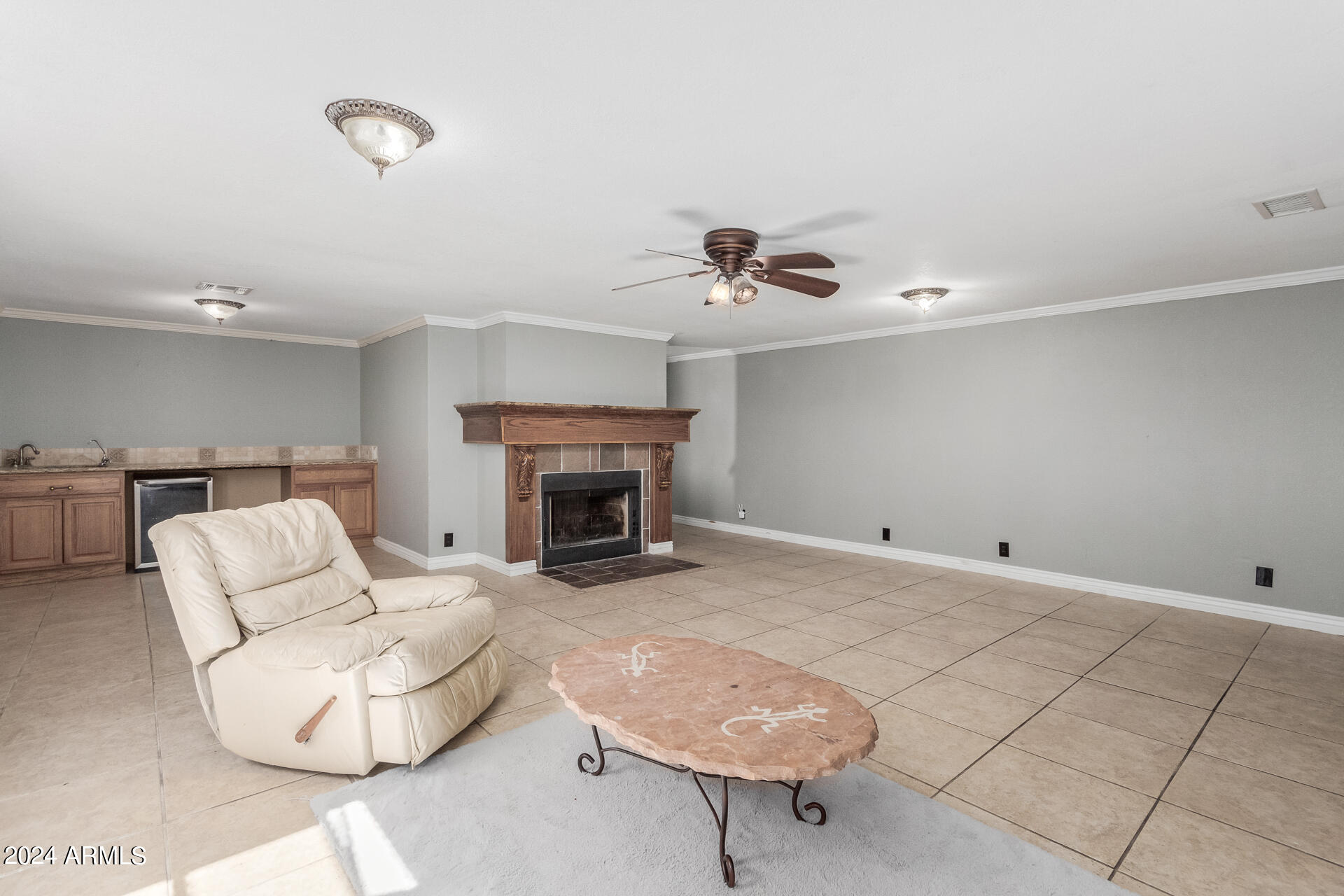7173 W WETHERSFIELD Road