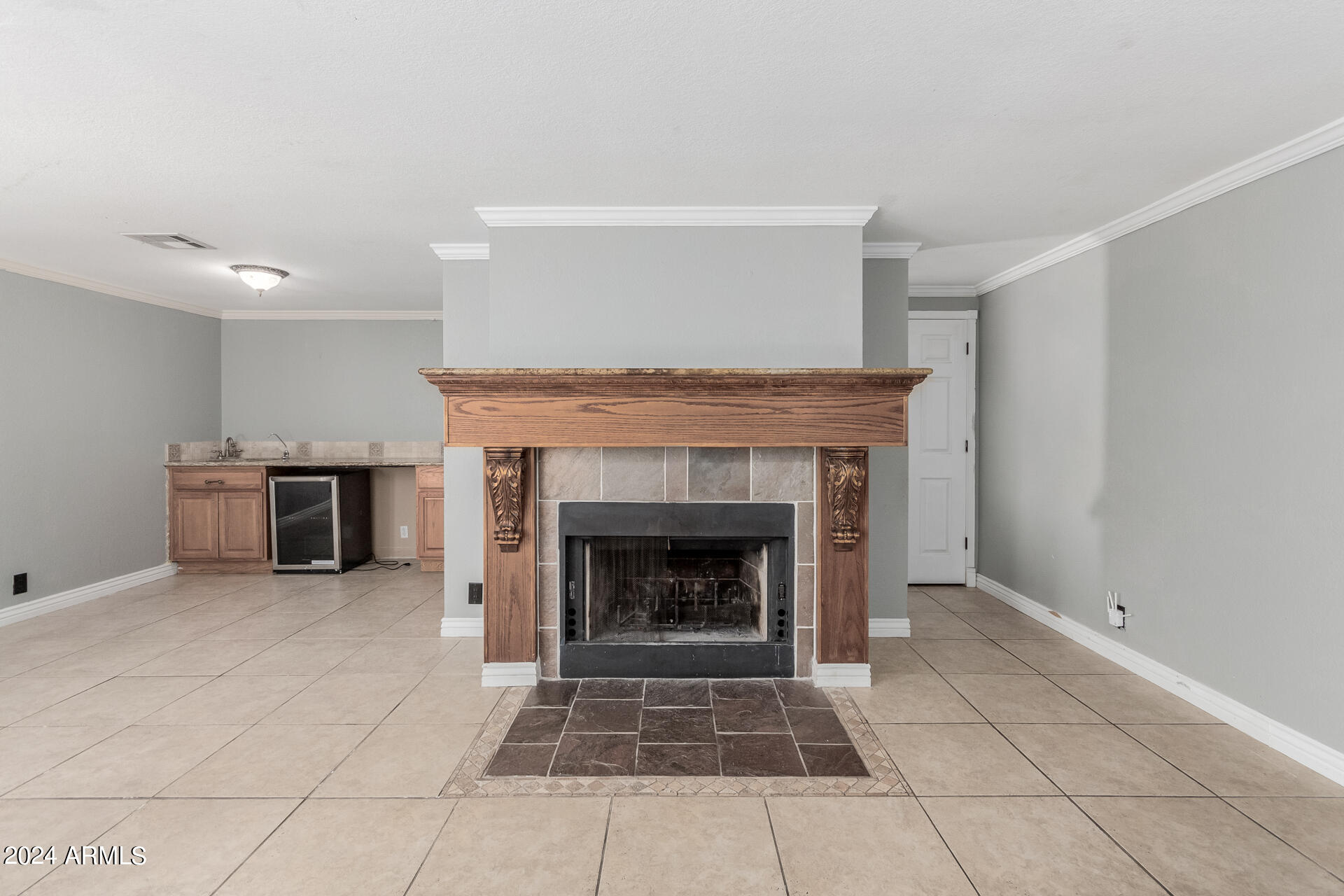 7173 W WETHERSFIELD Road