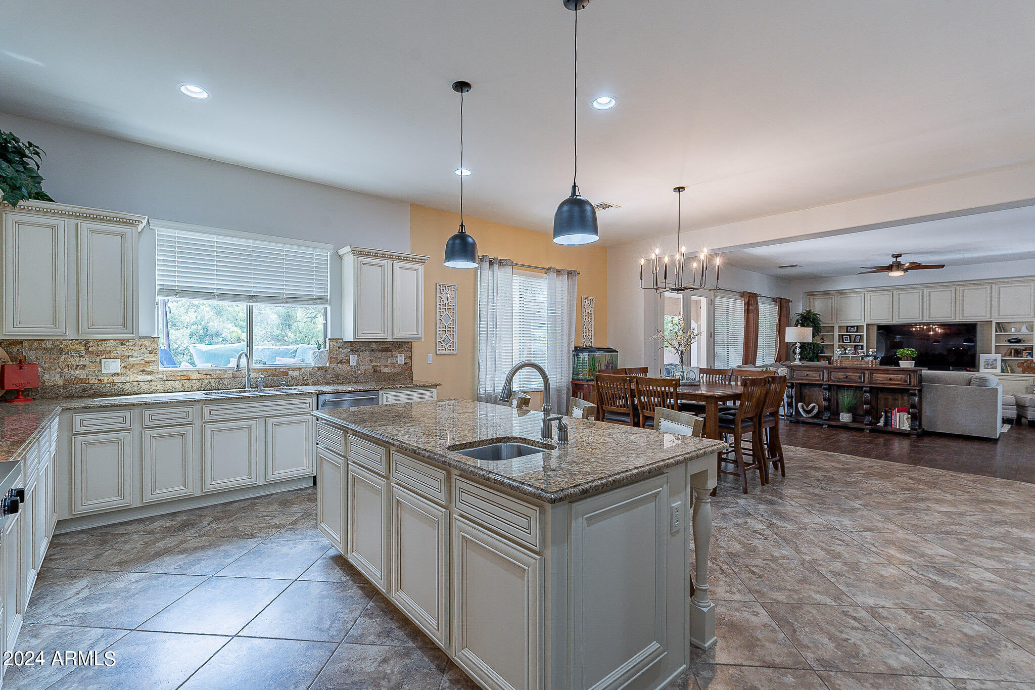 4471 S Gold Court