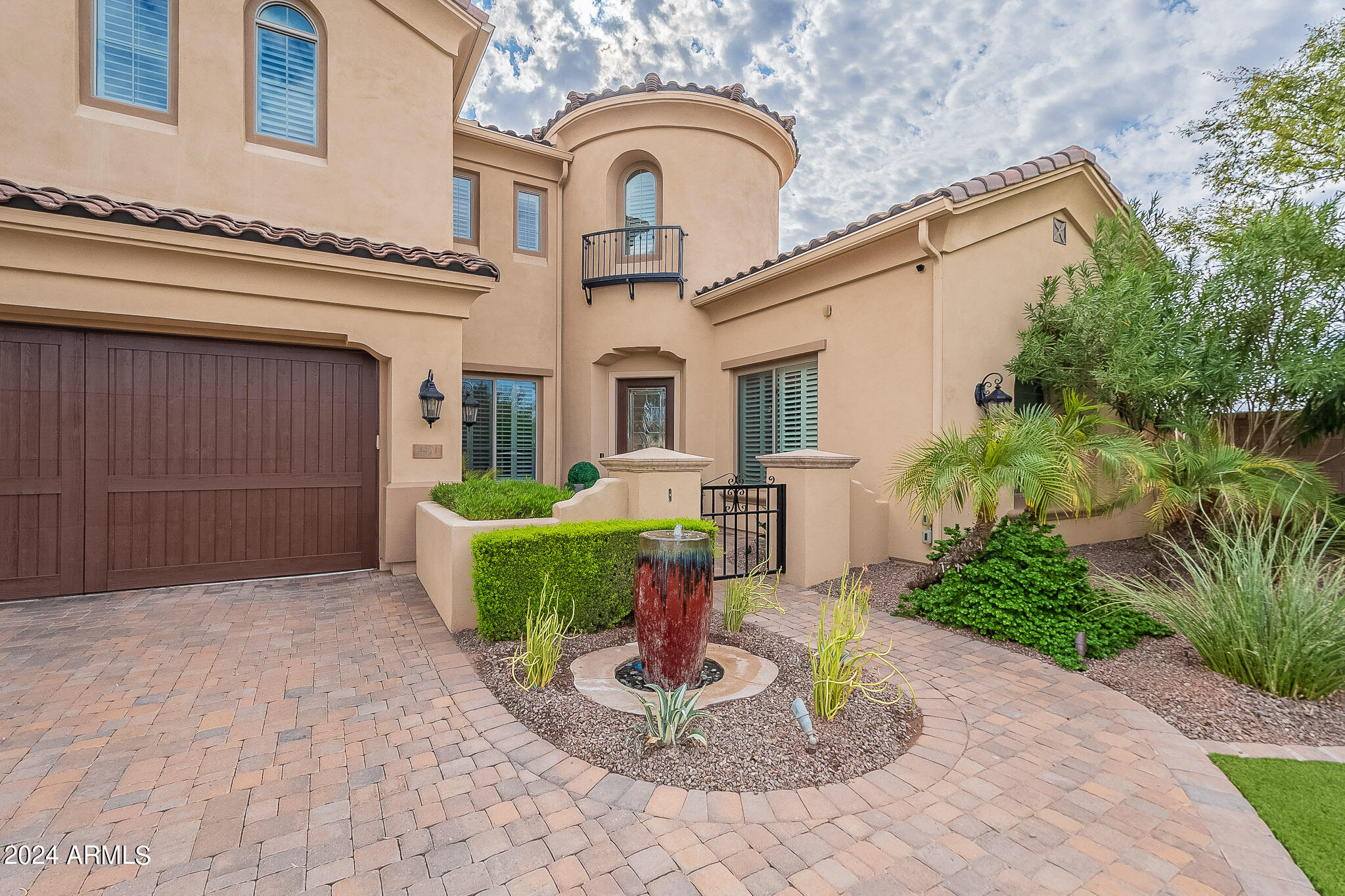 4471 S Gold Court