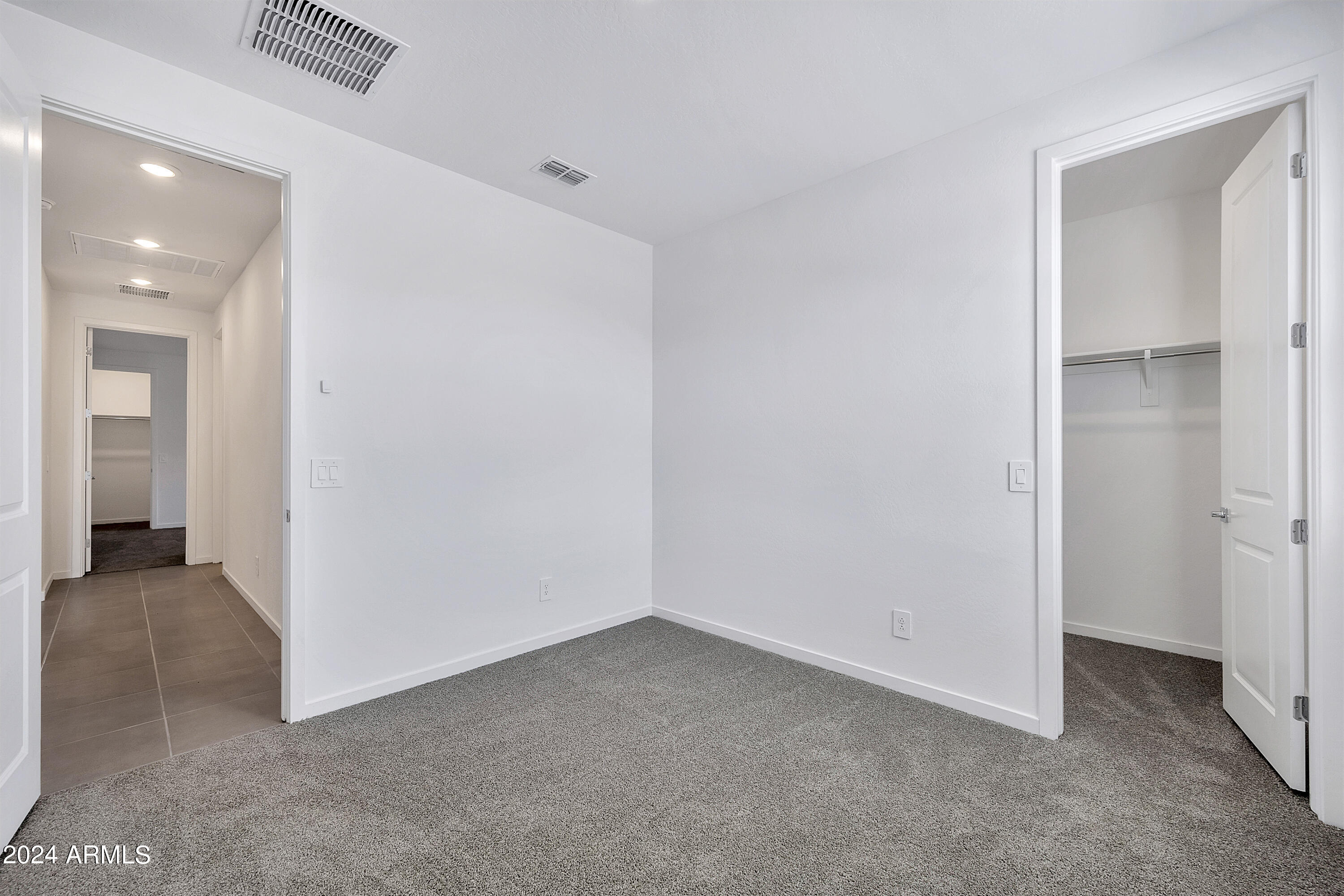 3104 E BEE Trail