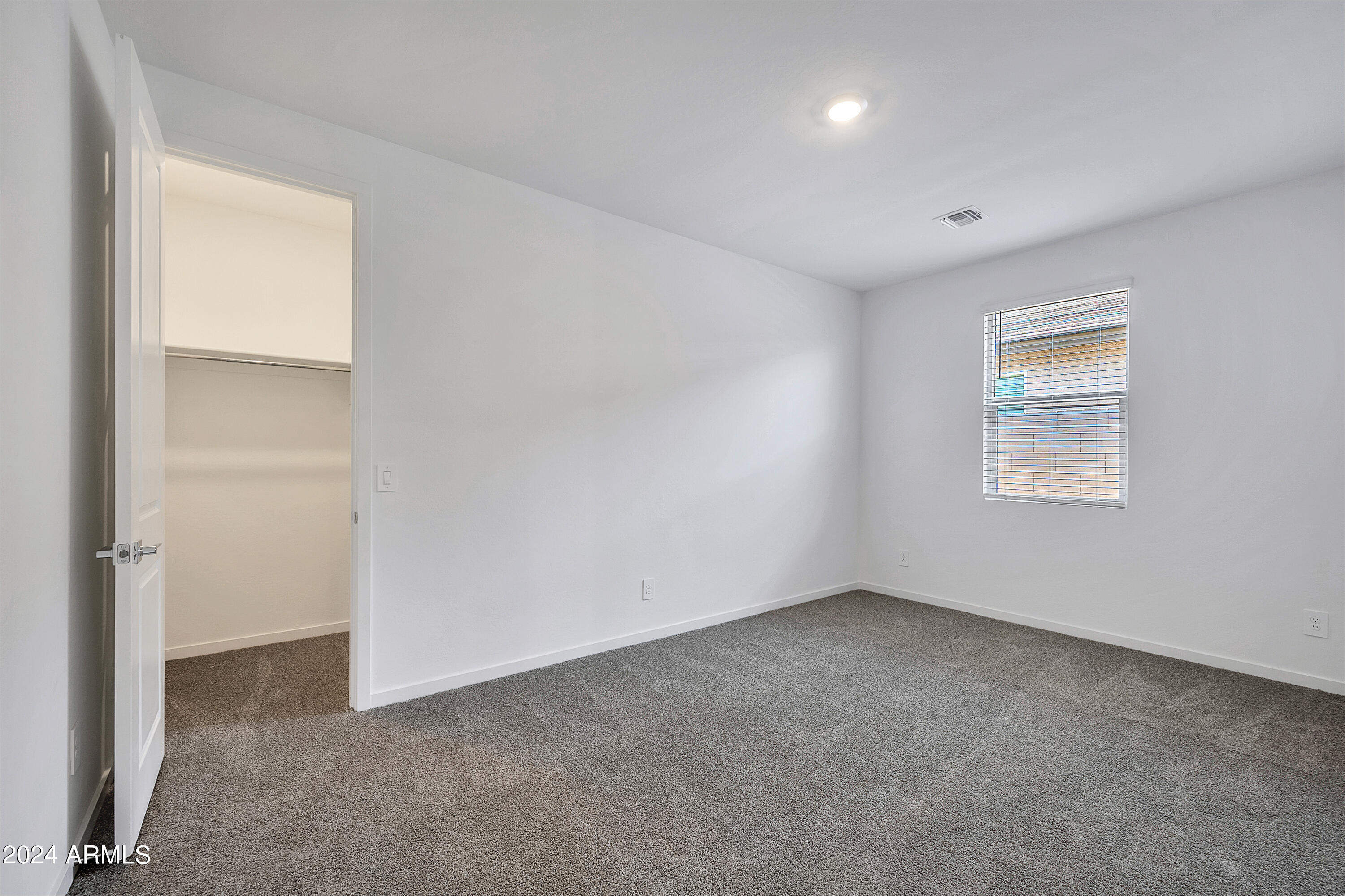 3104 E BEE Trail