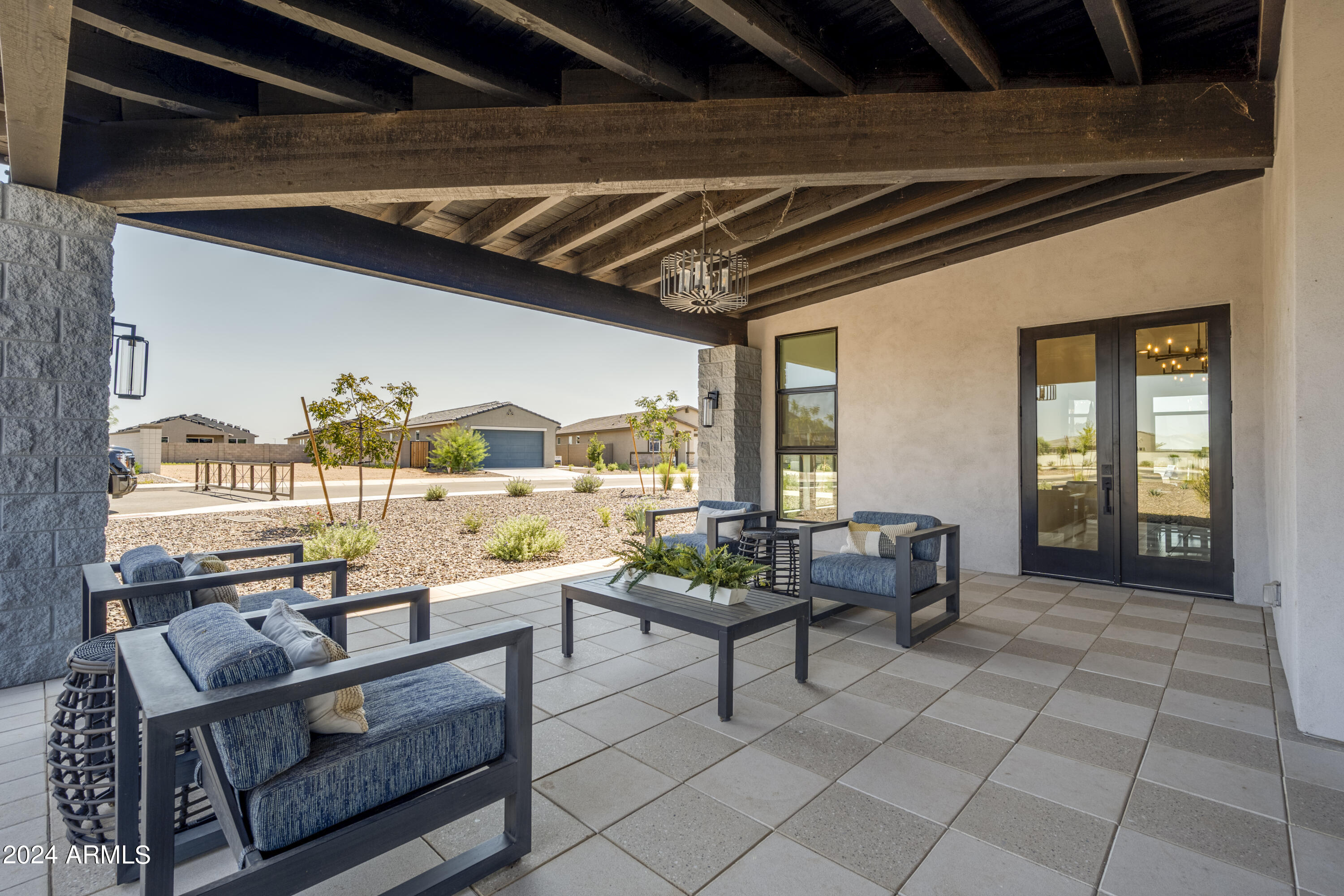 3104 E BEE Trail