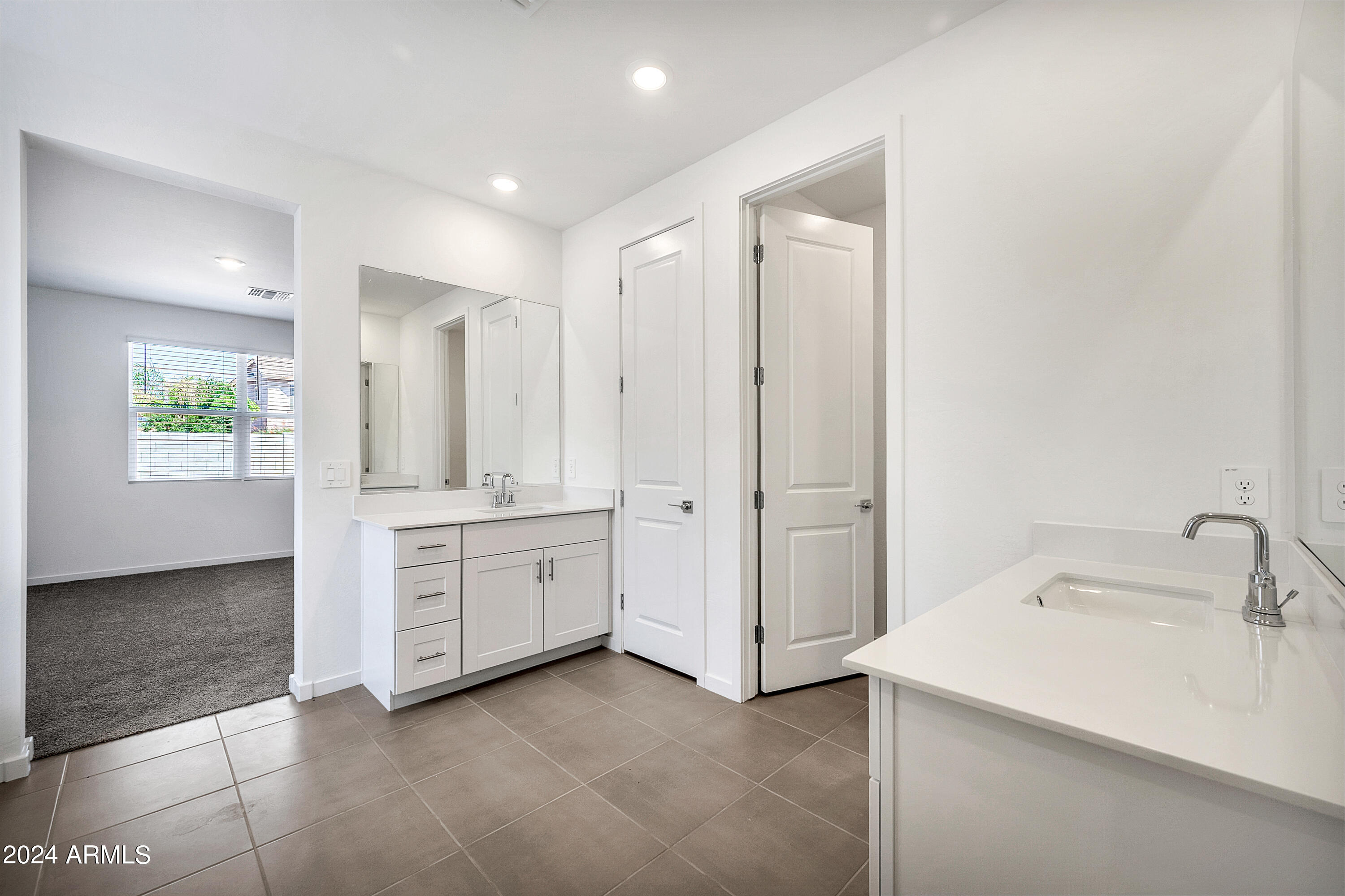 3104 E BEE Trail