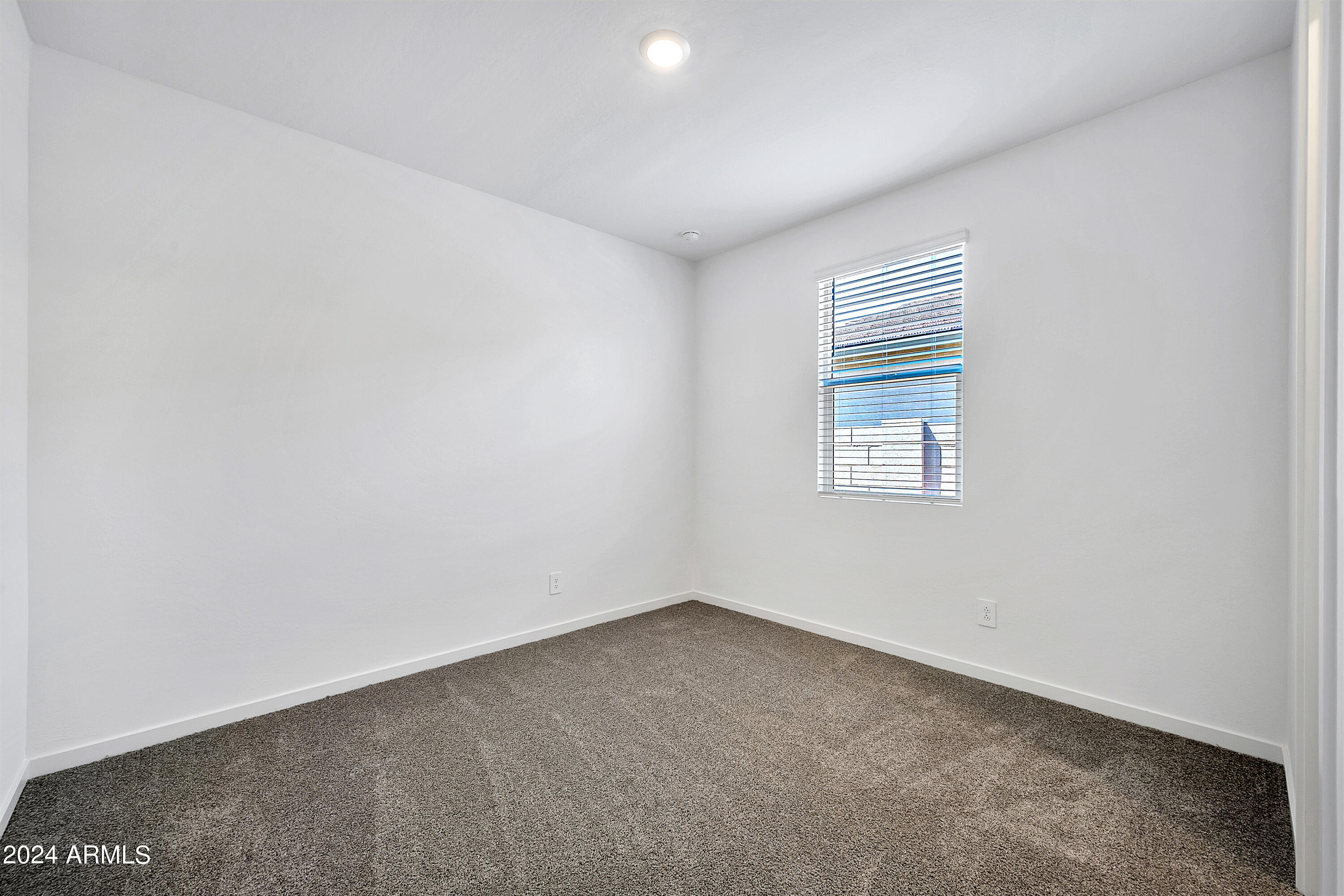 3104 E BEE Trail