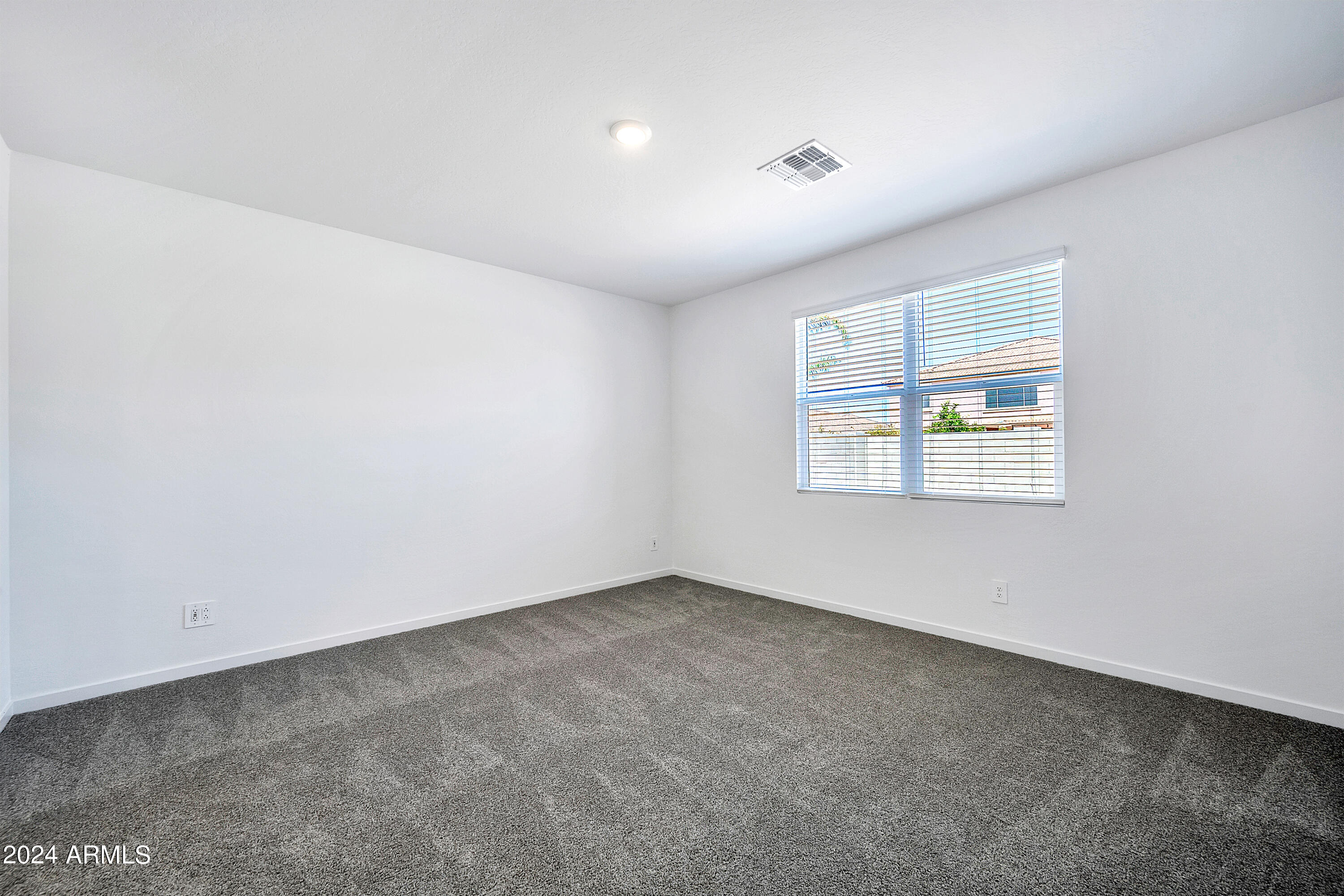 3104 E BEE Trail