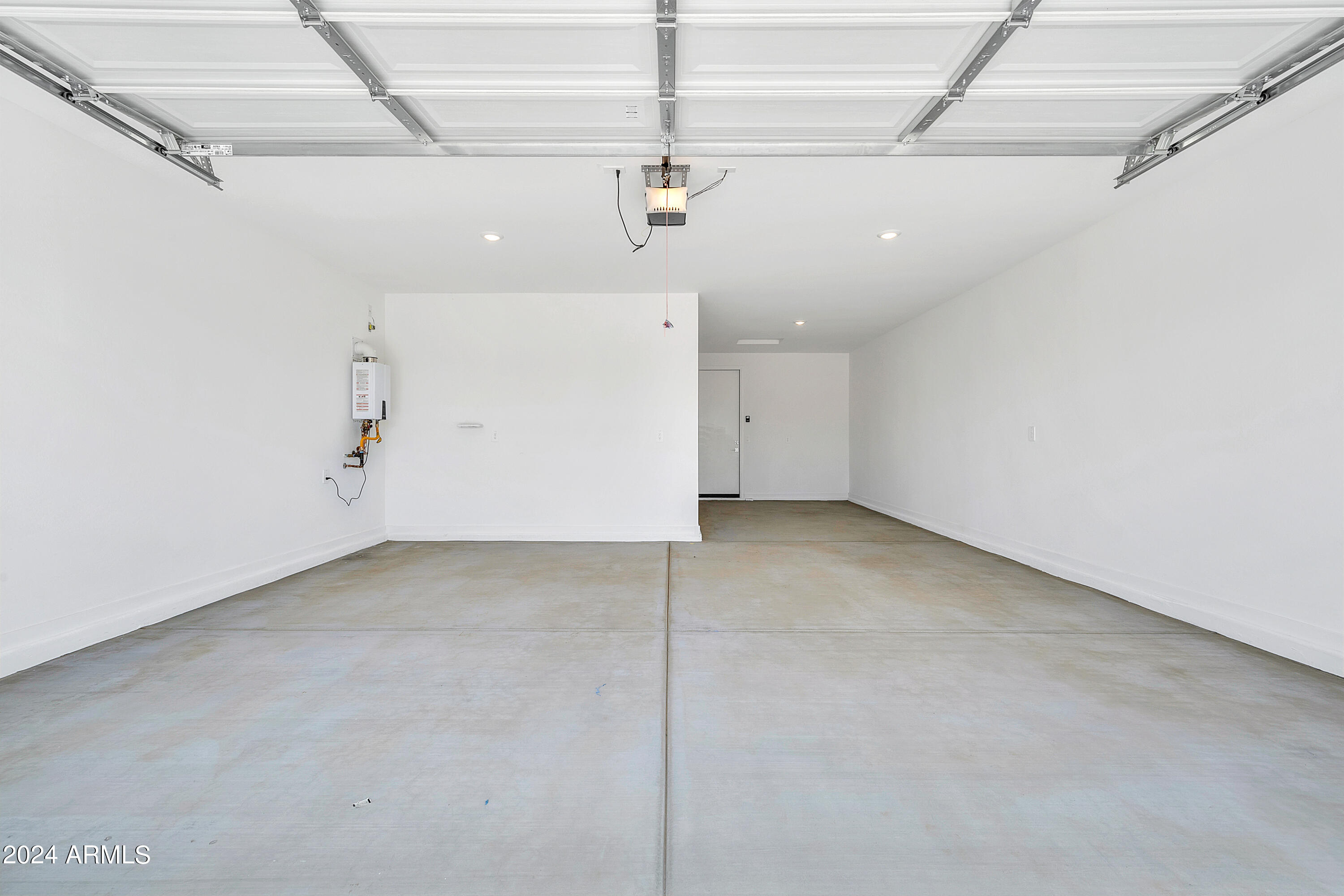 3104 E BEE Trail