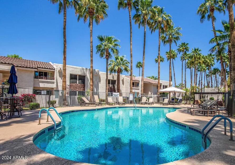 7350 N VIA PASEO DEL SUR, M208