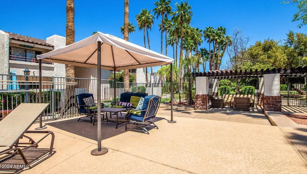 7350 N VIA PASEO DEL SUR, M208