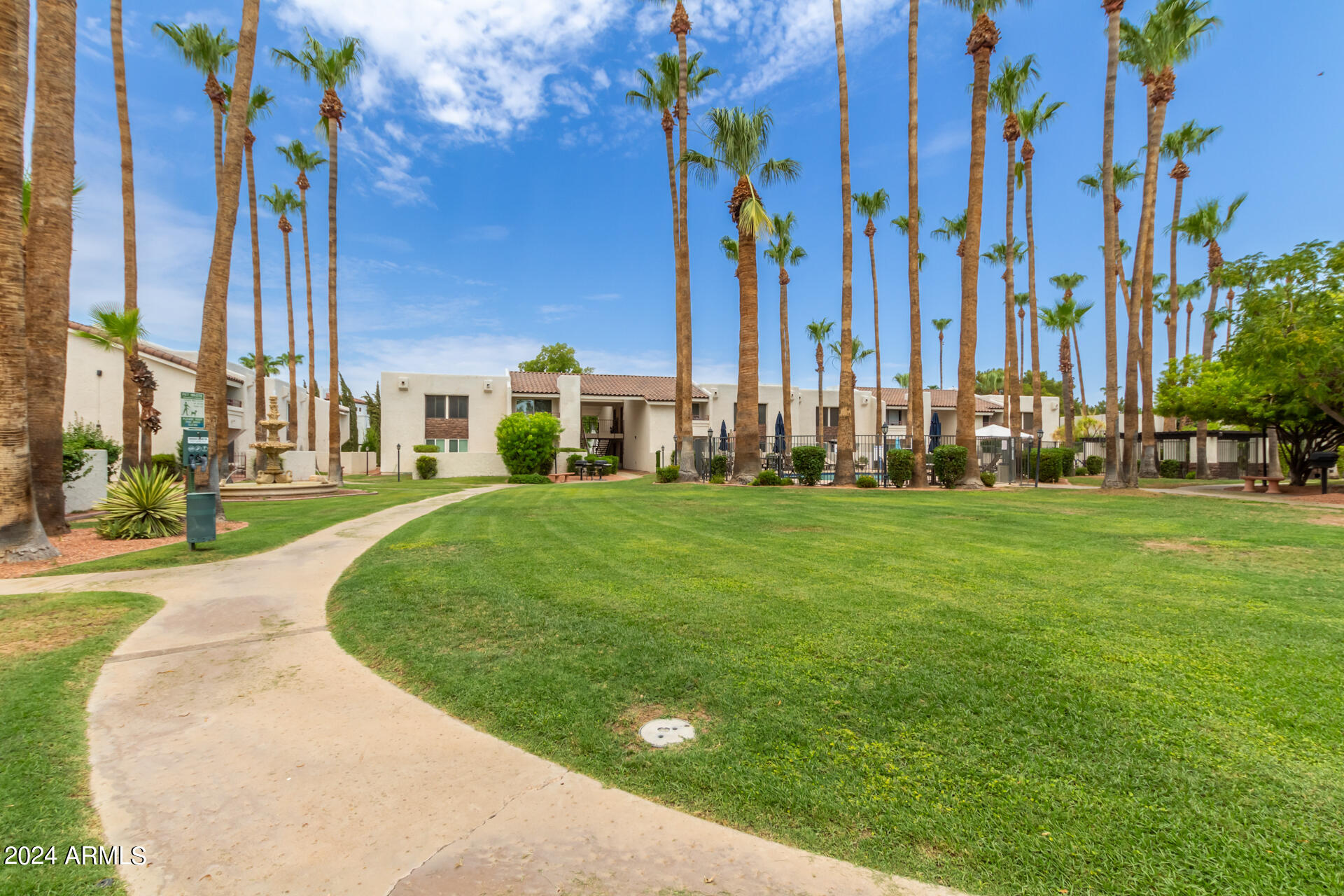7350 N VIA PASEO DEL SUR, M208
