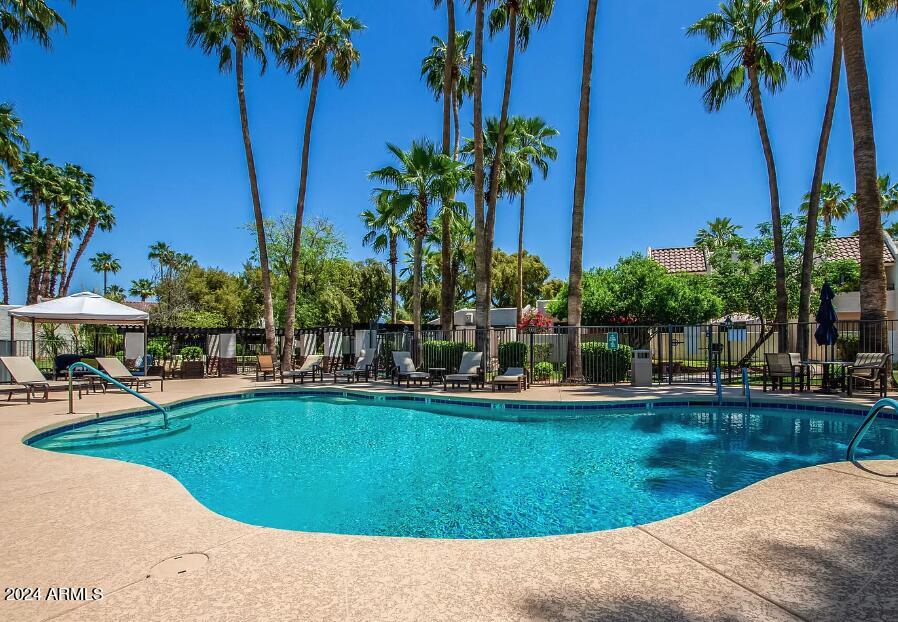 7350 N VIA PASEO DEL SUR, M208