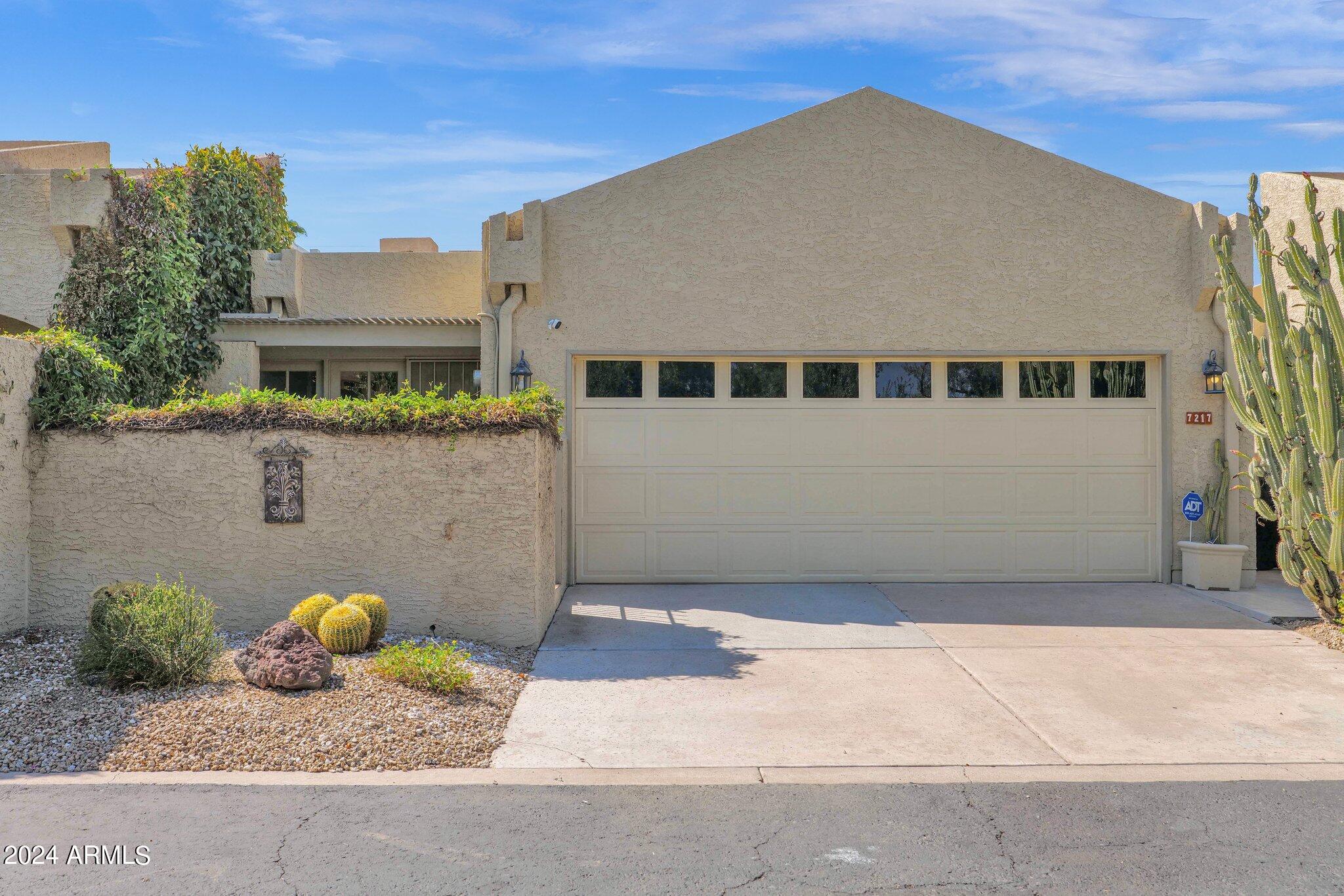 7217 E VALLEY VIEW Road