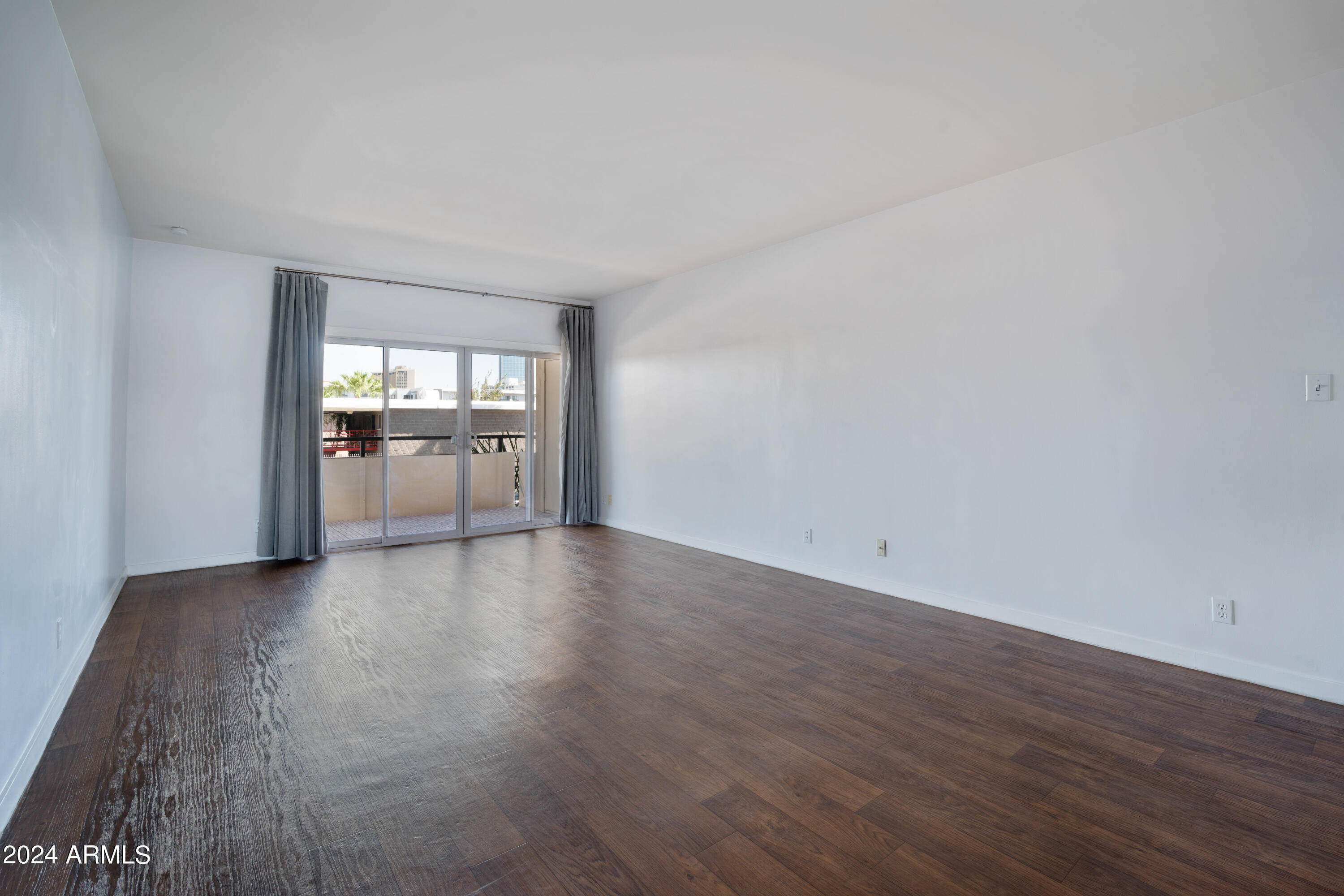 3600 N 5TH Avenue, 205
