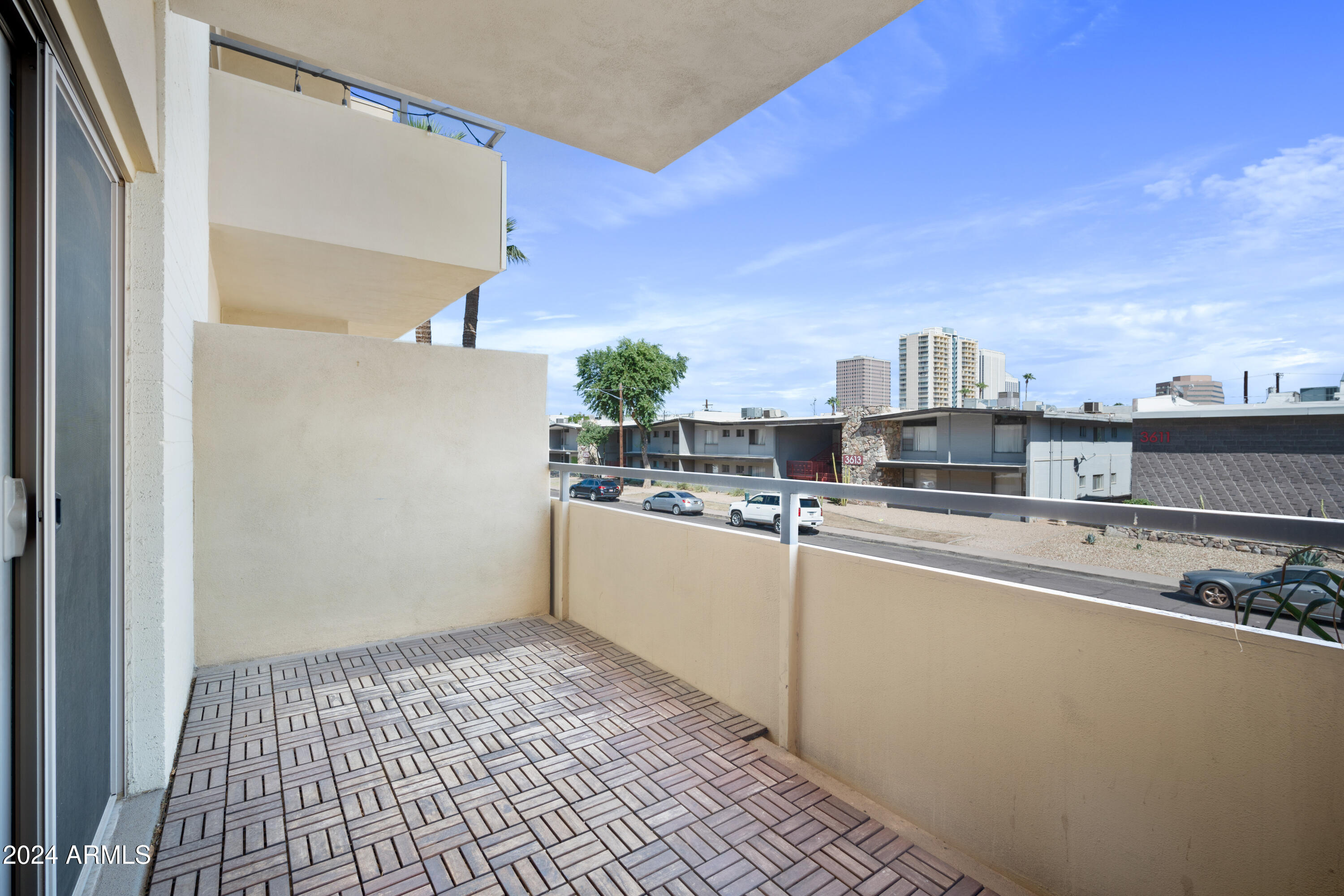 3600 N 5TH Avenue, 205
