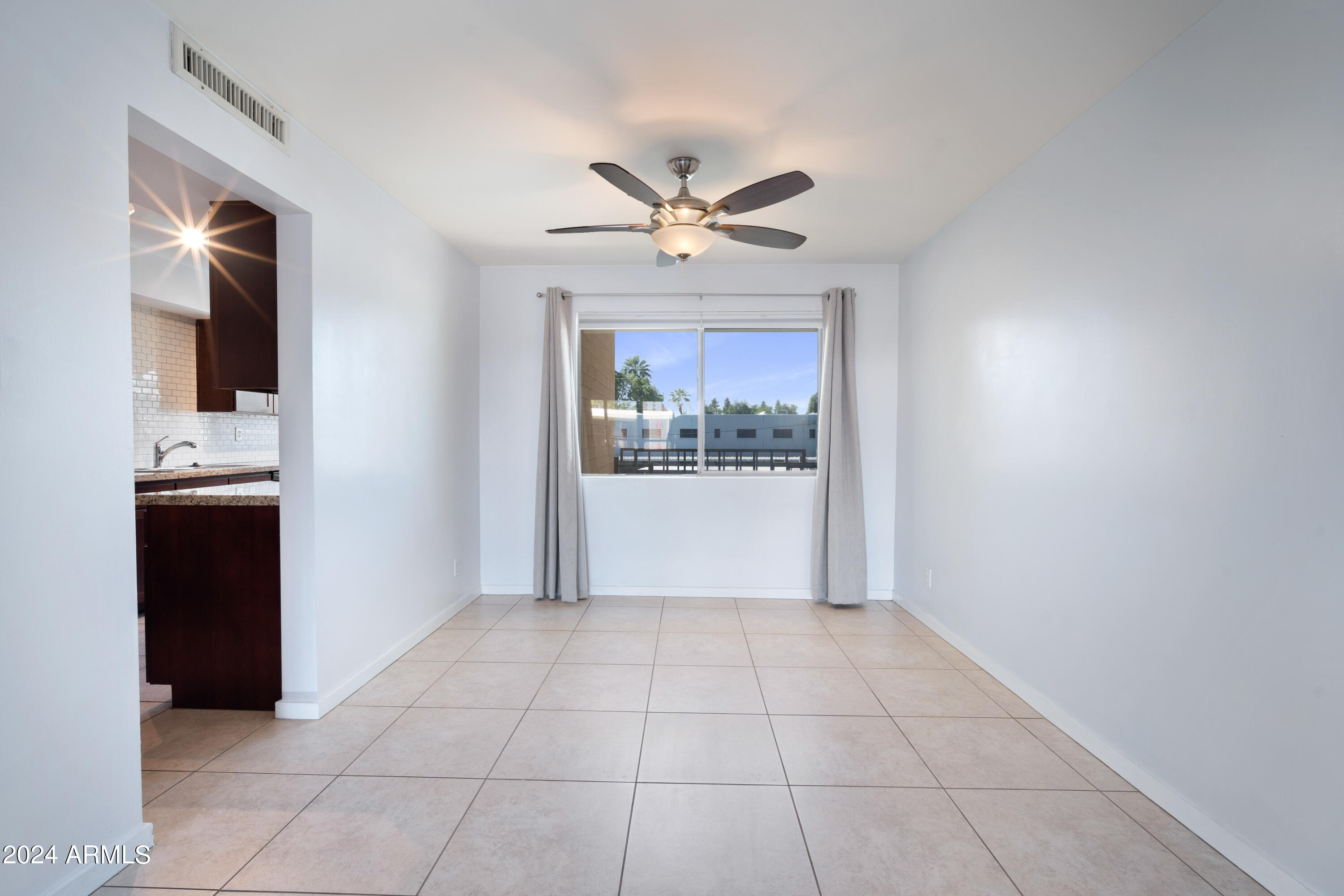 3600 N 5TH Avenue, 205