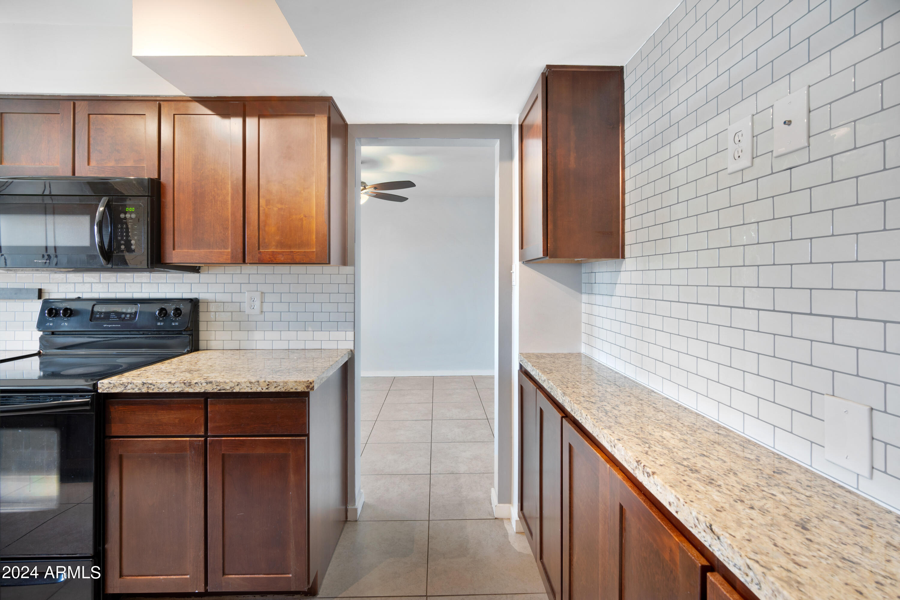 3600 N 5TH Avenue, 205