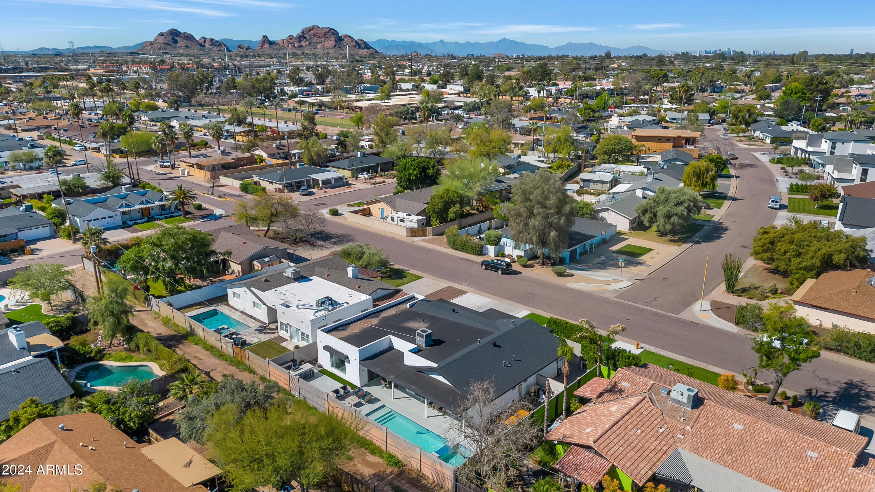 3513 N PINTO Lane