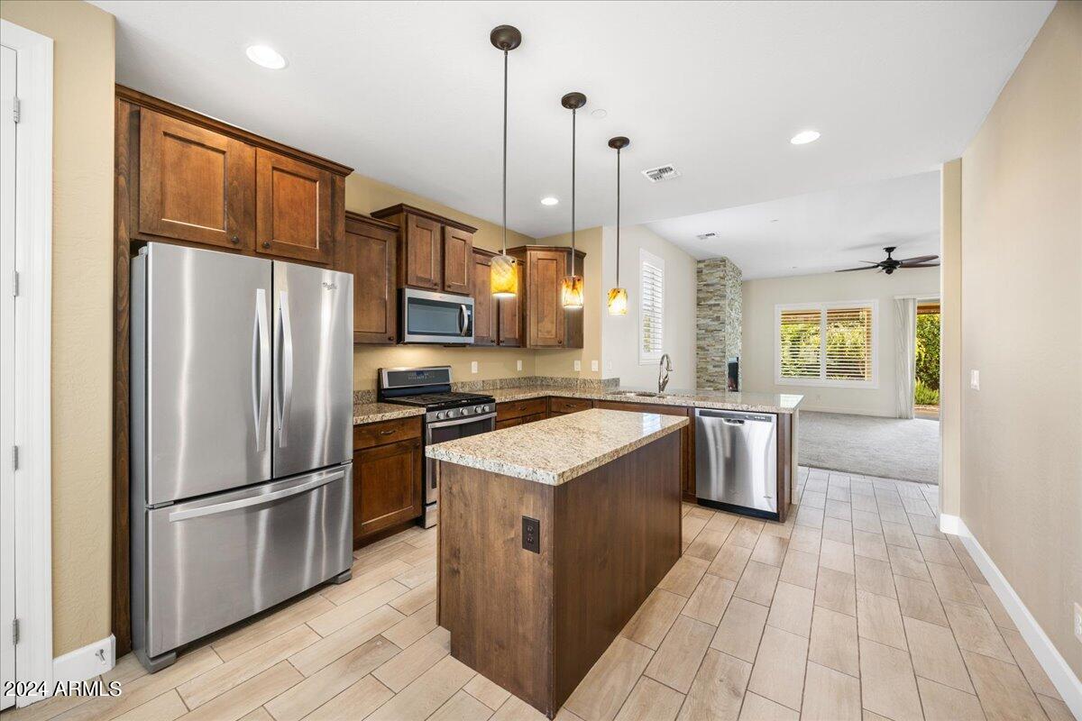1569 N RANGE VIEW Circle