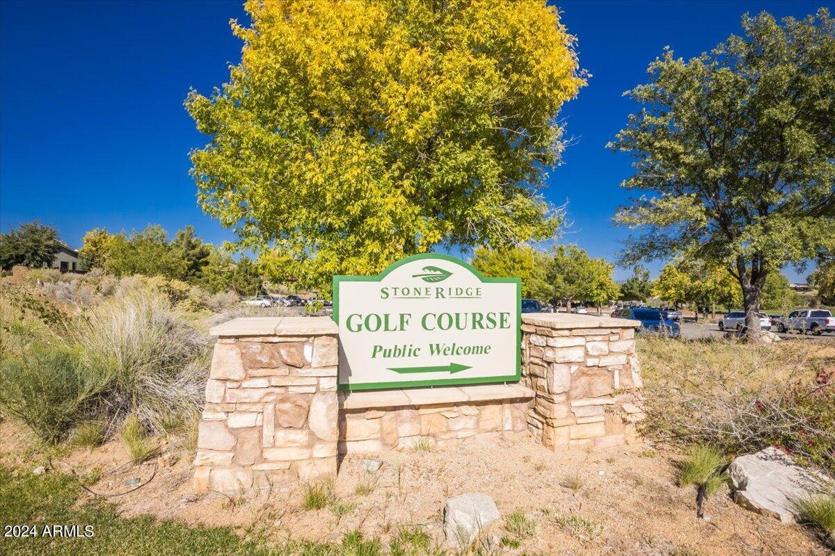 1569 N RANGE VIEW Circle