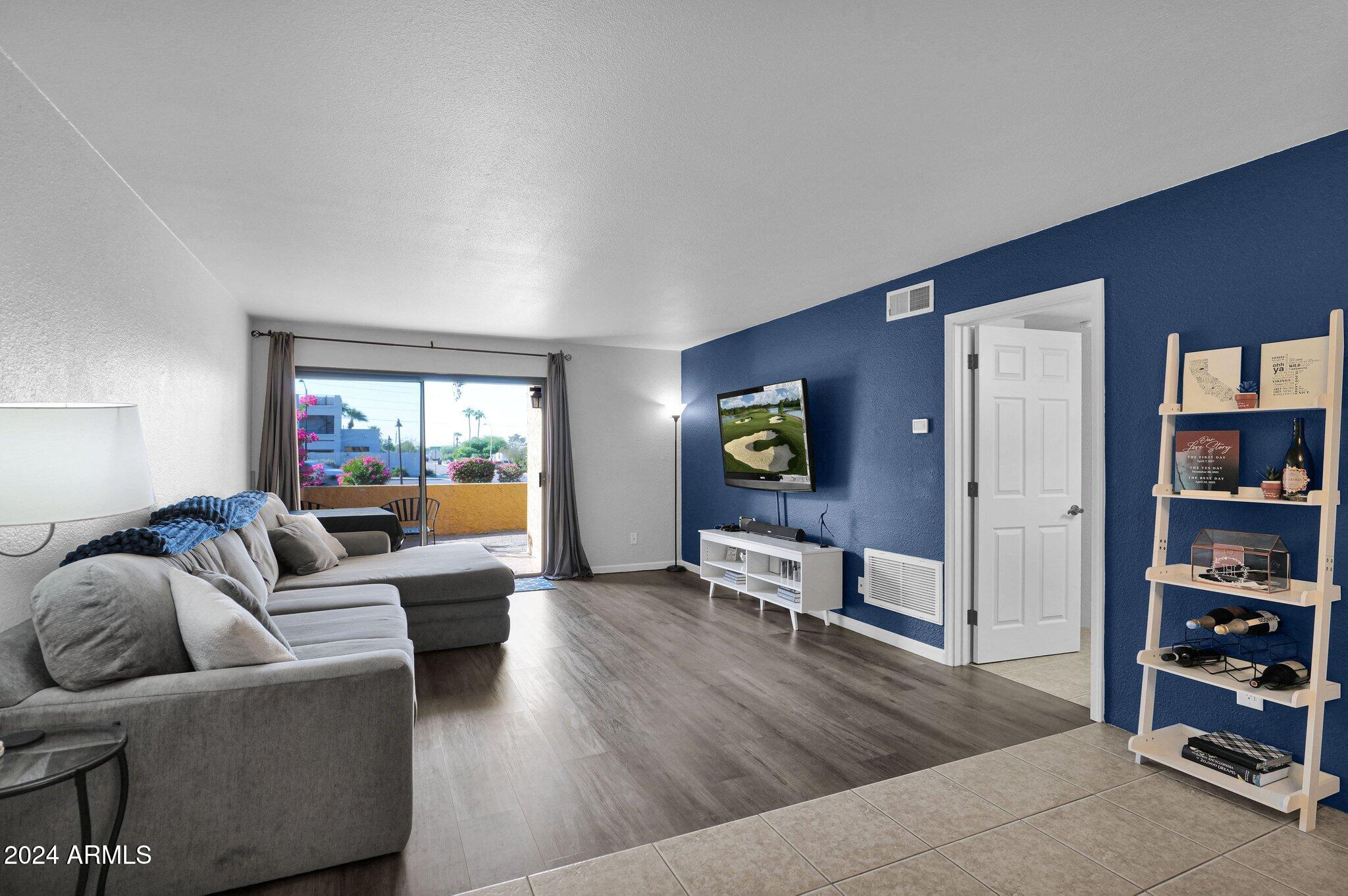 8500 E INDIAN SCHOOL Road, 106