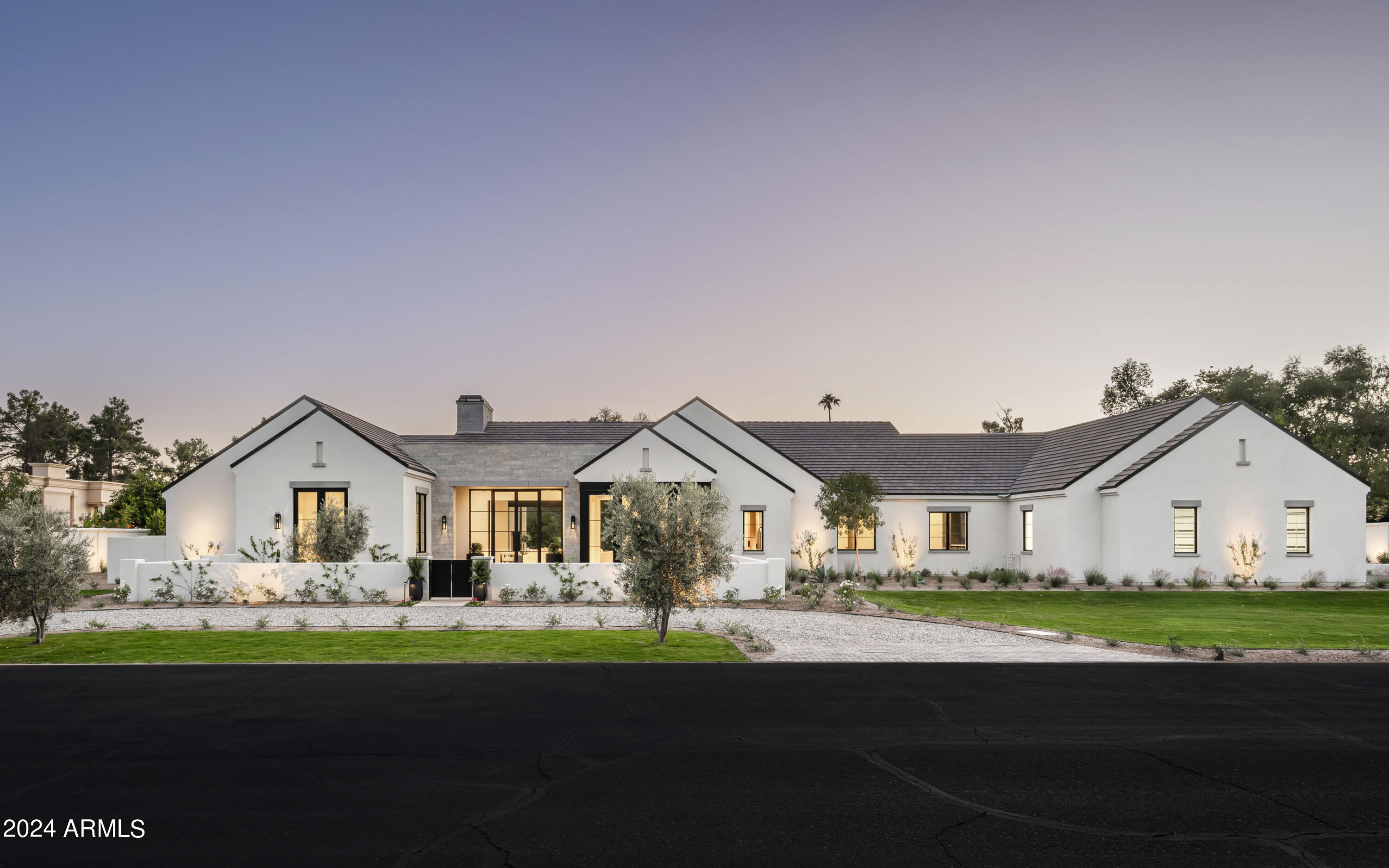 8412 N GOLF Drive
