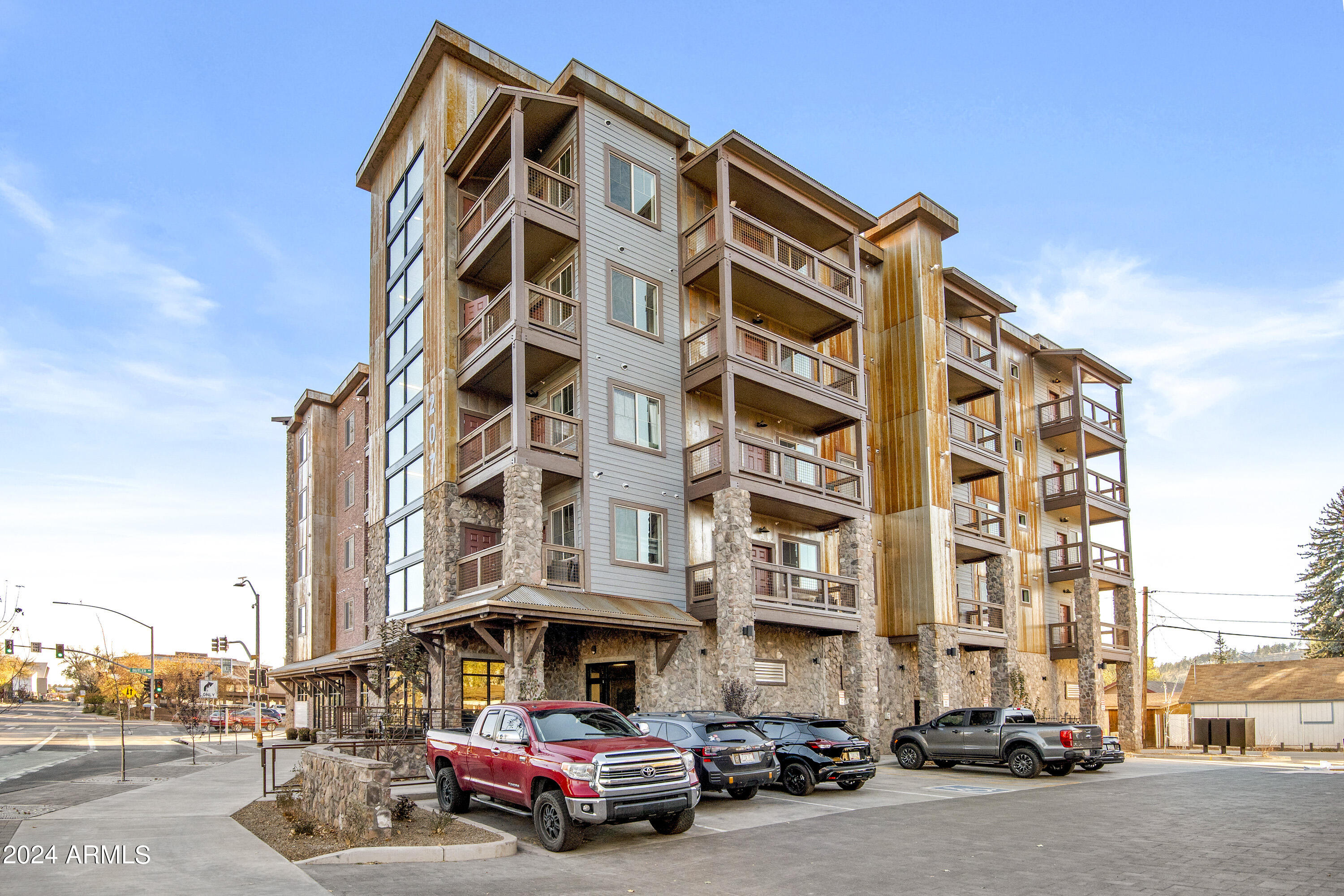 207 S Beaver Street 306