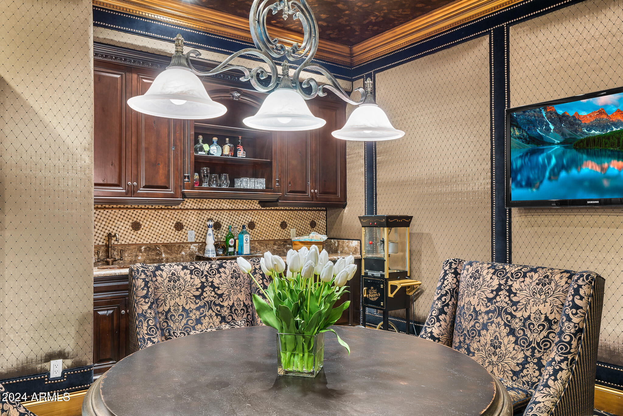 7714 N CALLE CABALLEROS
