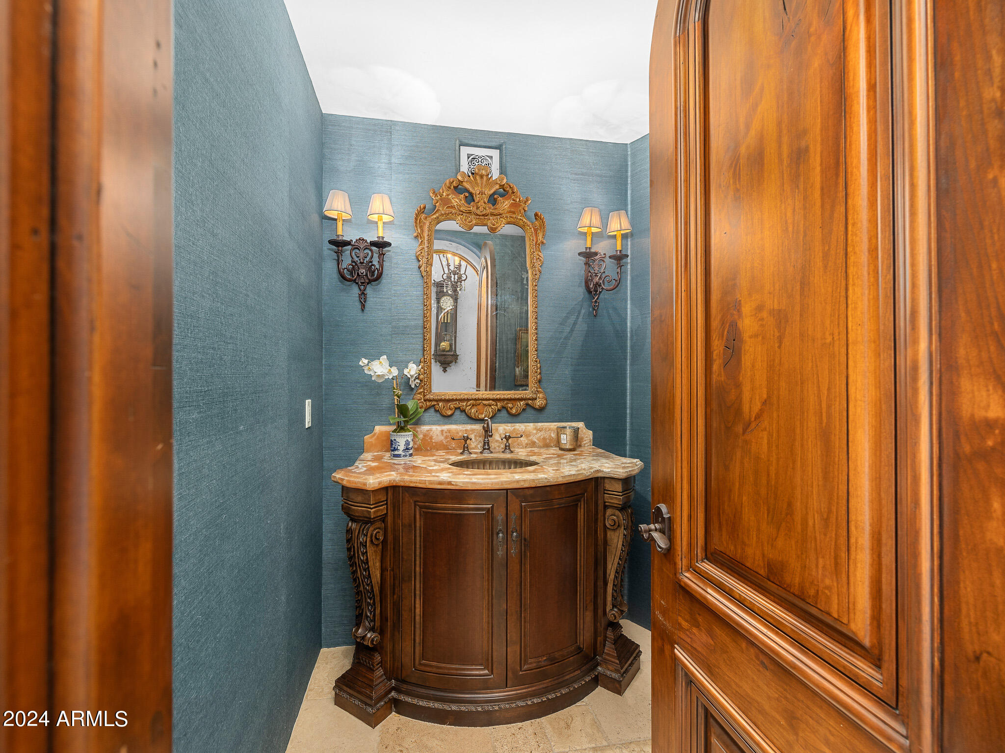 7714 N CALLE CABALLEROS