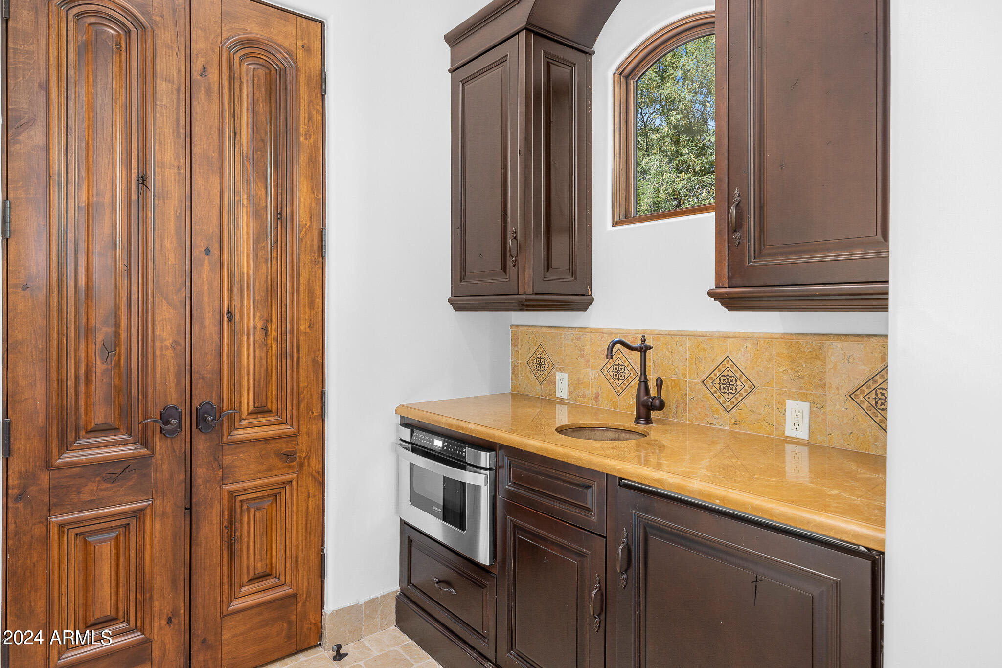 7714 N CALLE CABALLEROS